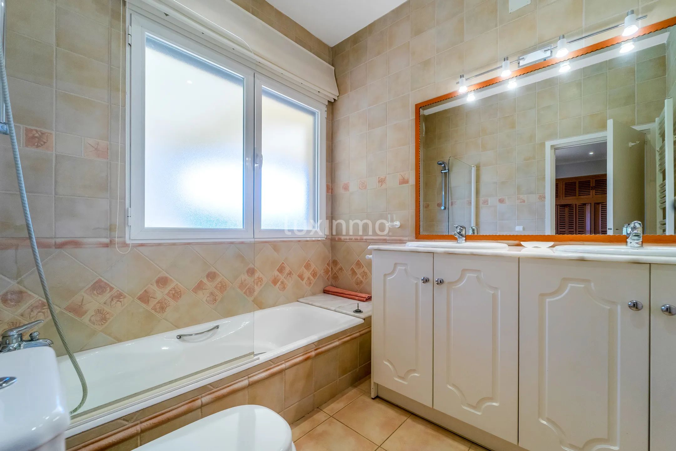 Spectacular villa with sea views for sale in Altea — photo 26