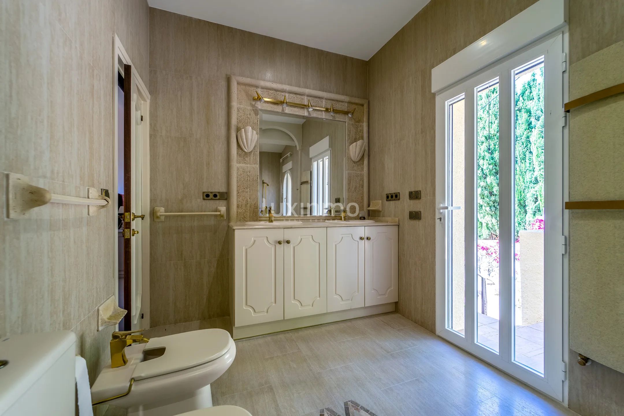 Spectacular villa with sea views for sale in Altea — photo 12