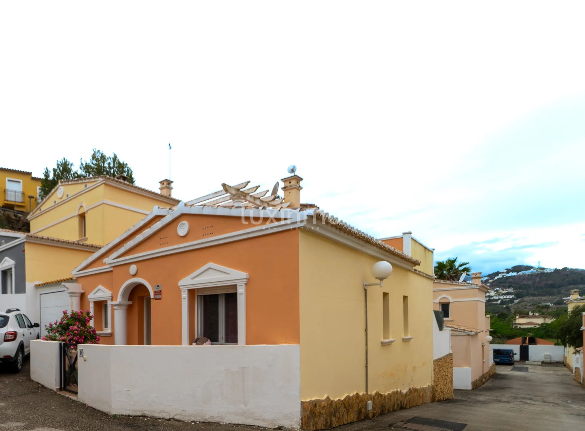 bungalow in a quiet environment — photo 11