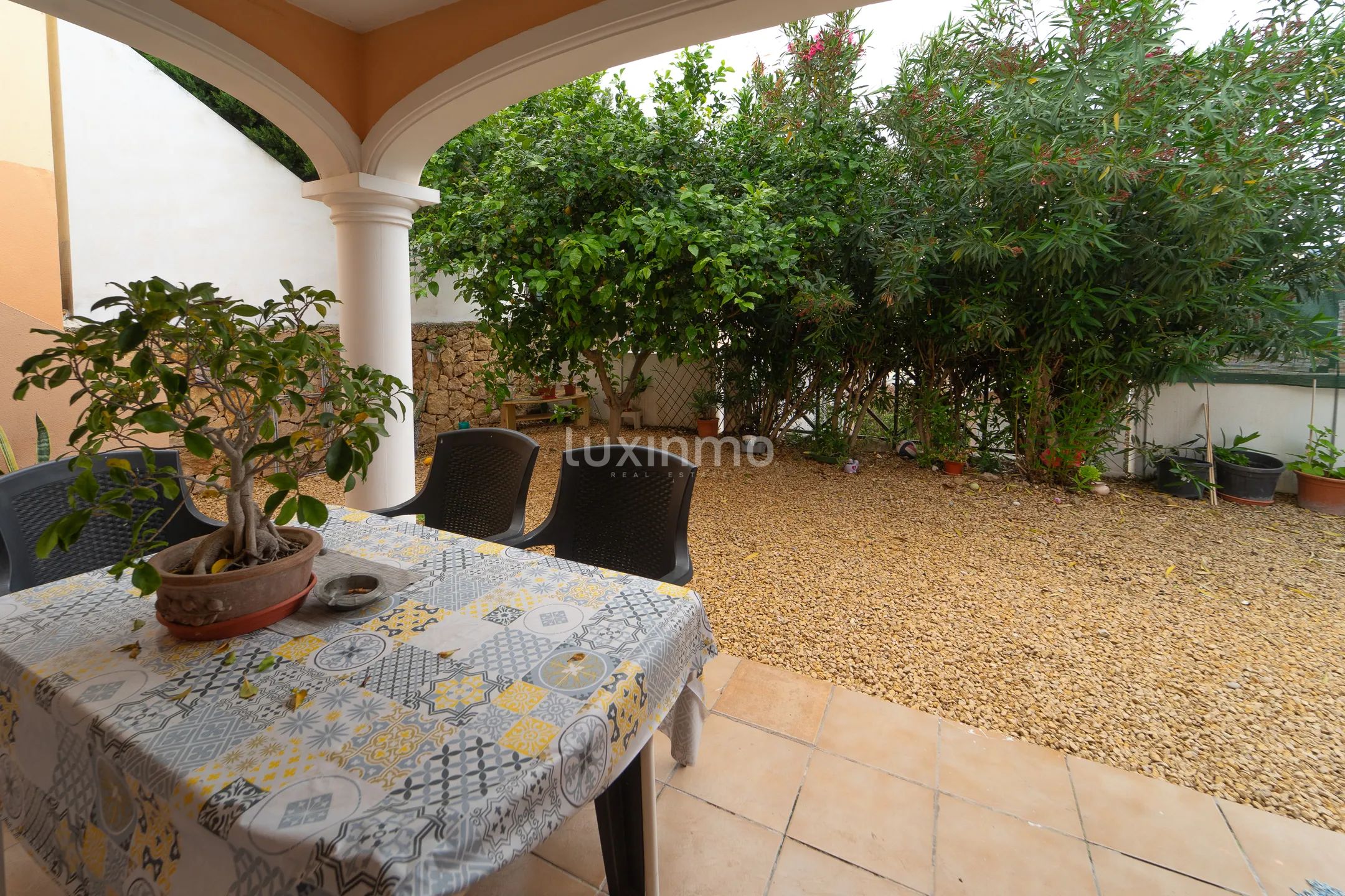 bungalow in a quiet environment — photo 9