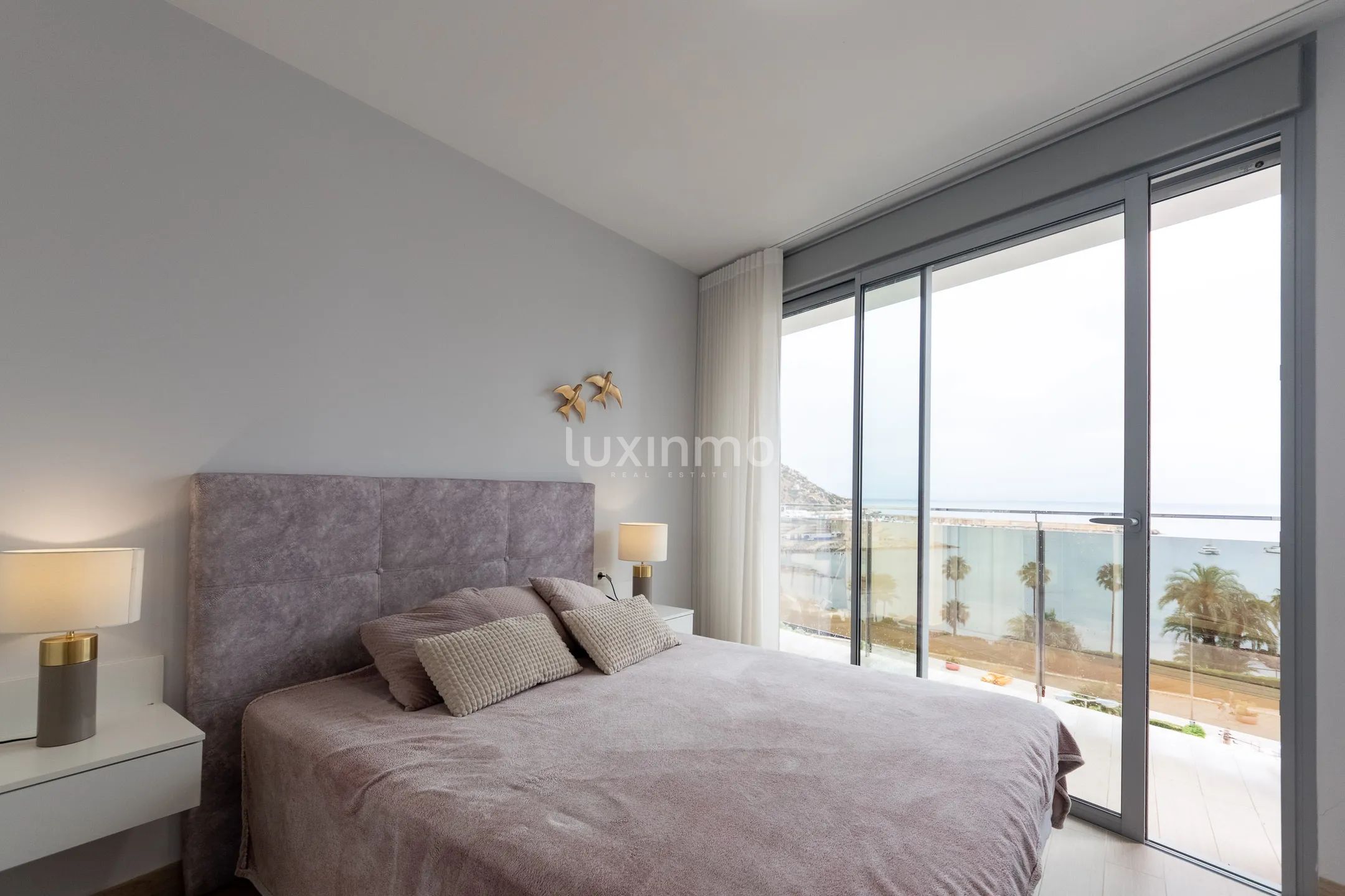 Modern flat in second line Calpe — photo 17