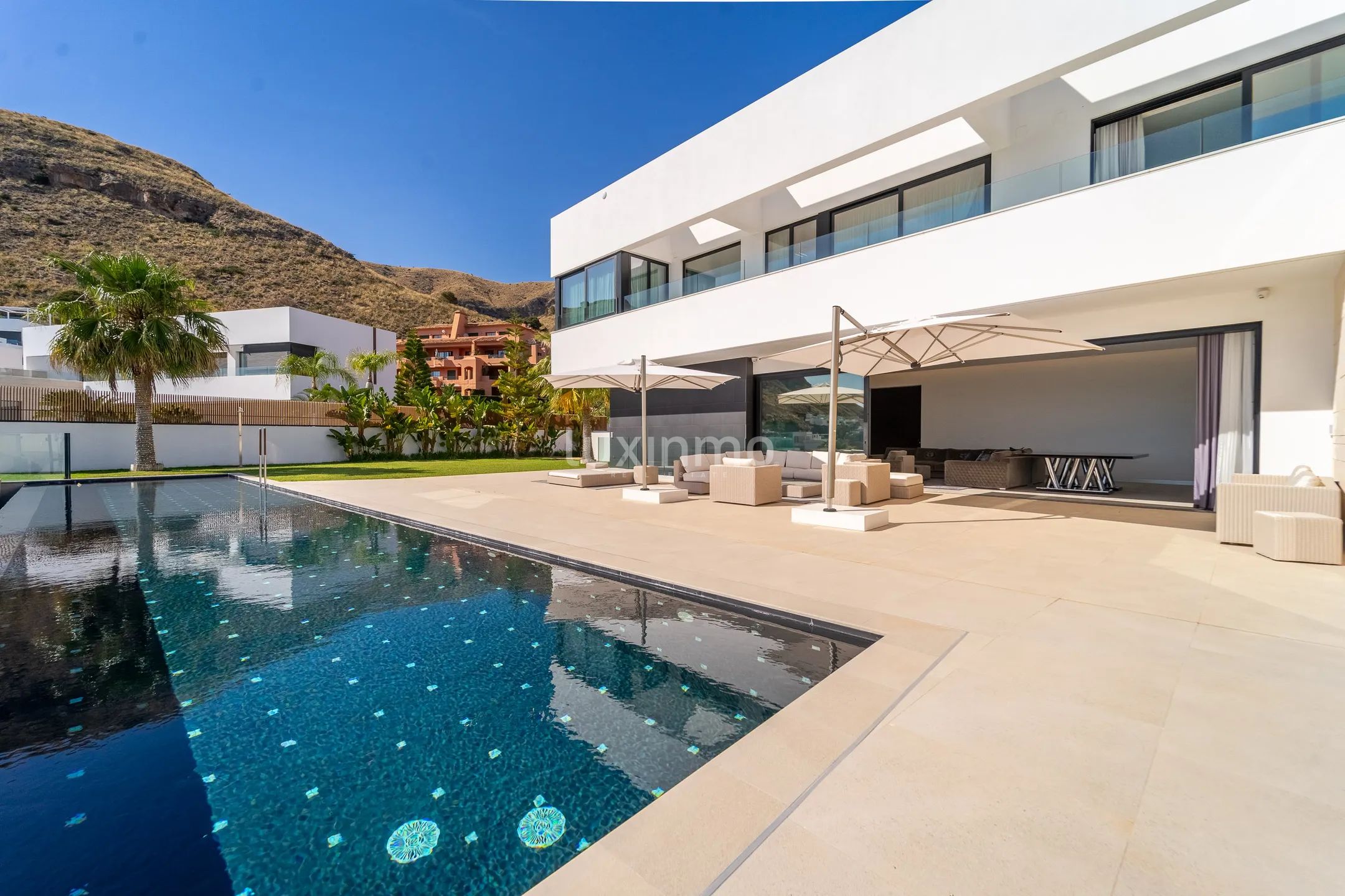 Modern villa in Siera Cortina — photo 6