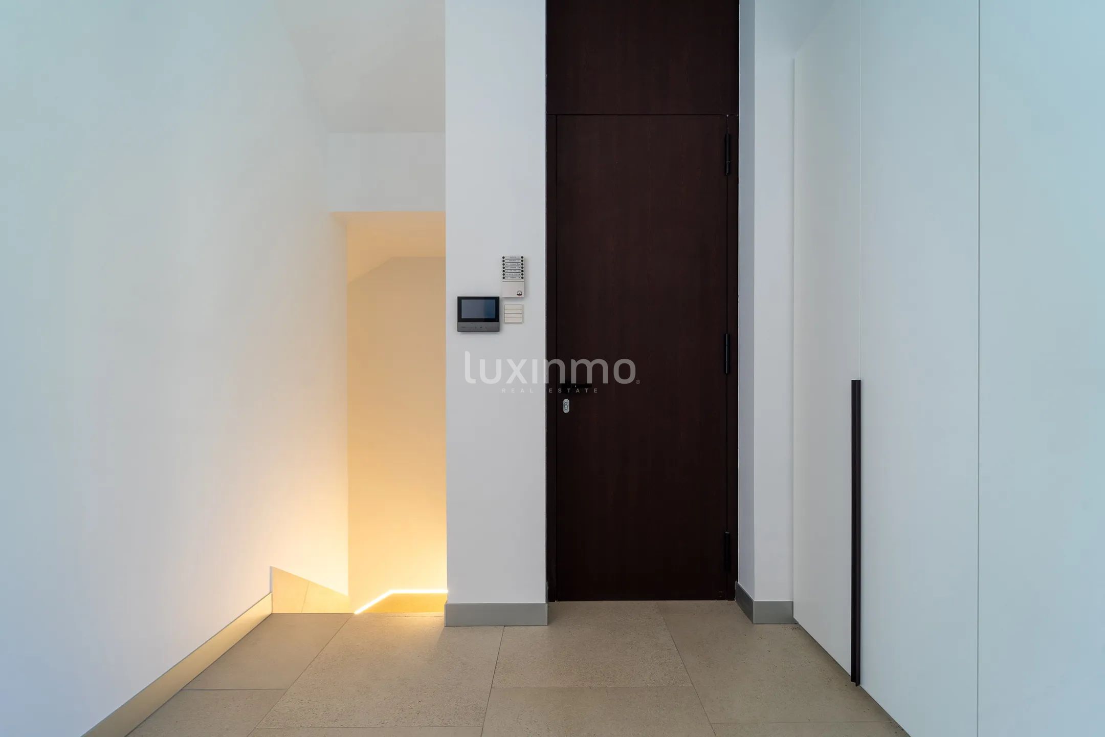 Modern villa in Siera Cortina — photo 13