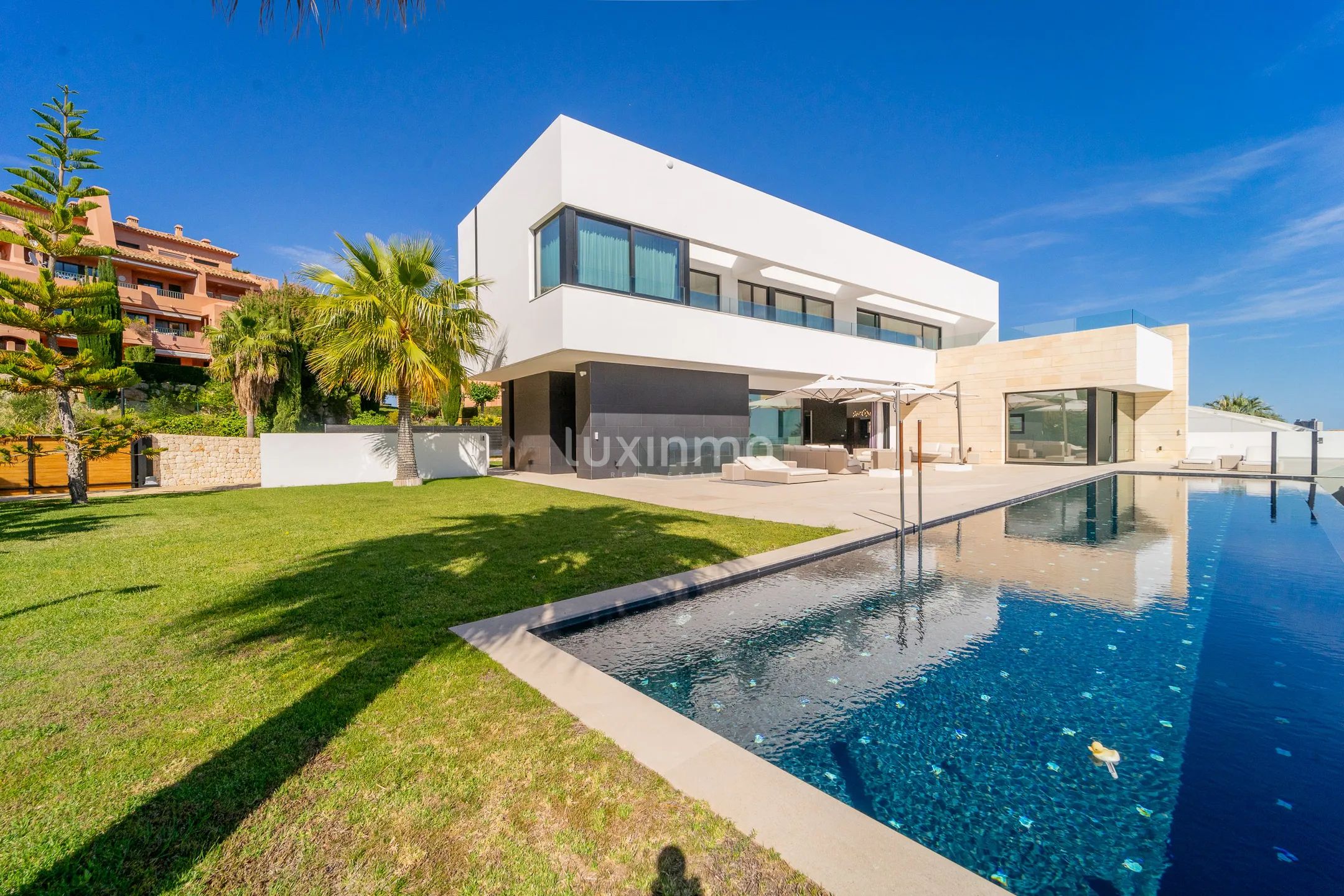 Modern villa in Siera Cortina — photo 4