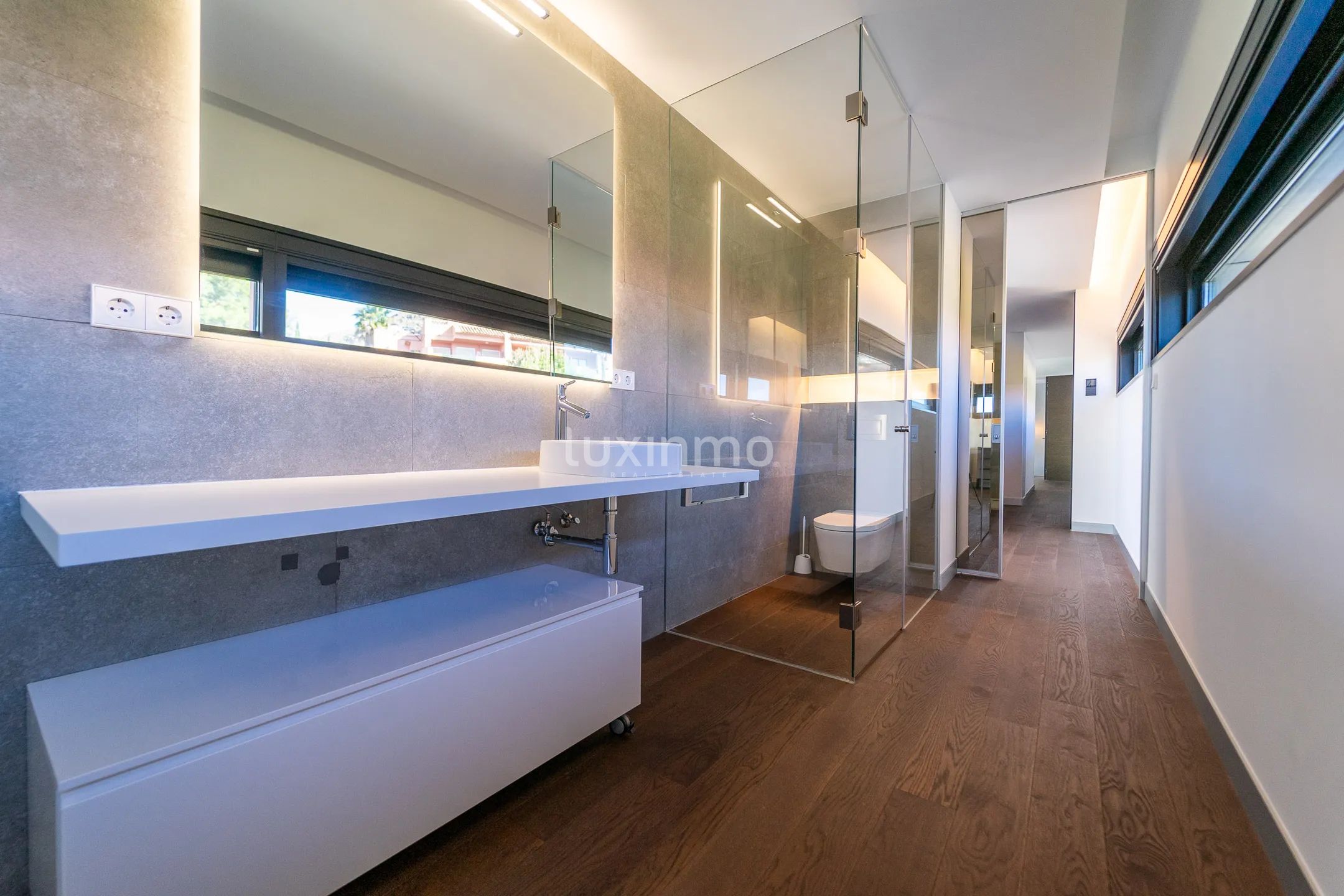 Nowoczesna willa w Siera Cortina — photo 29