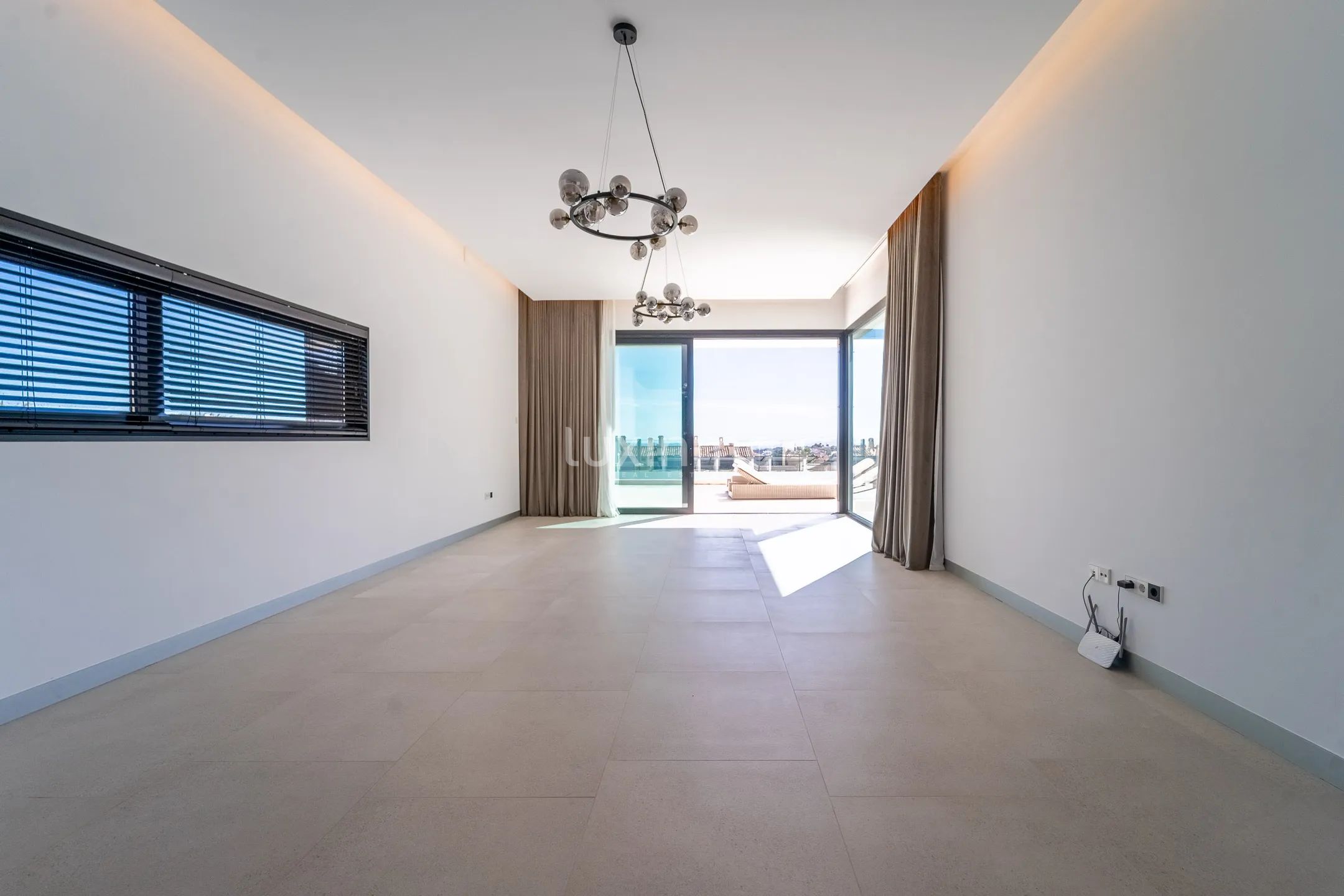 Nowoczesna willa w Siera Cortina — photo 20