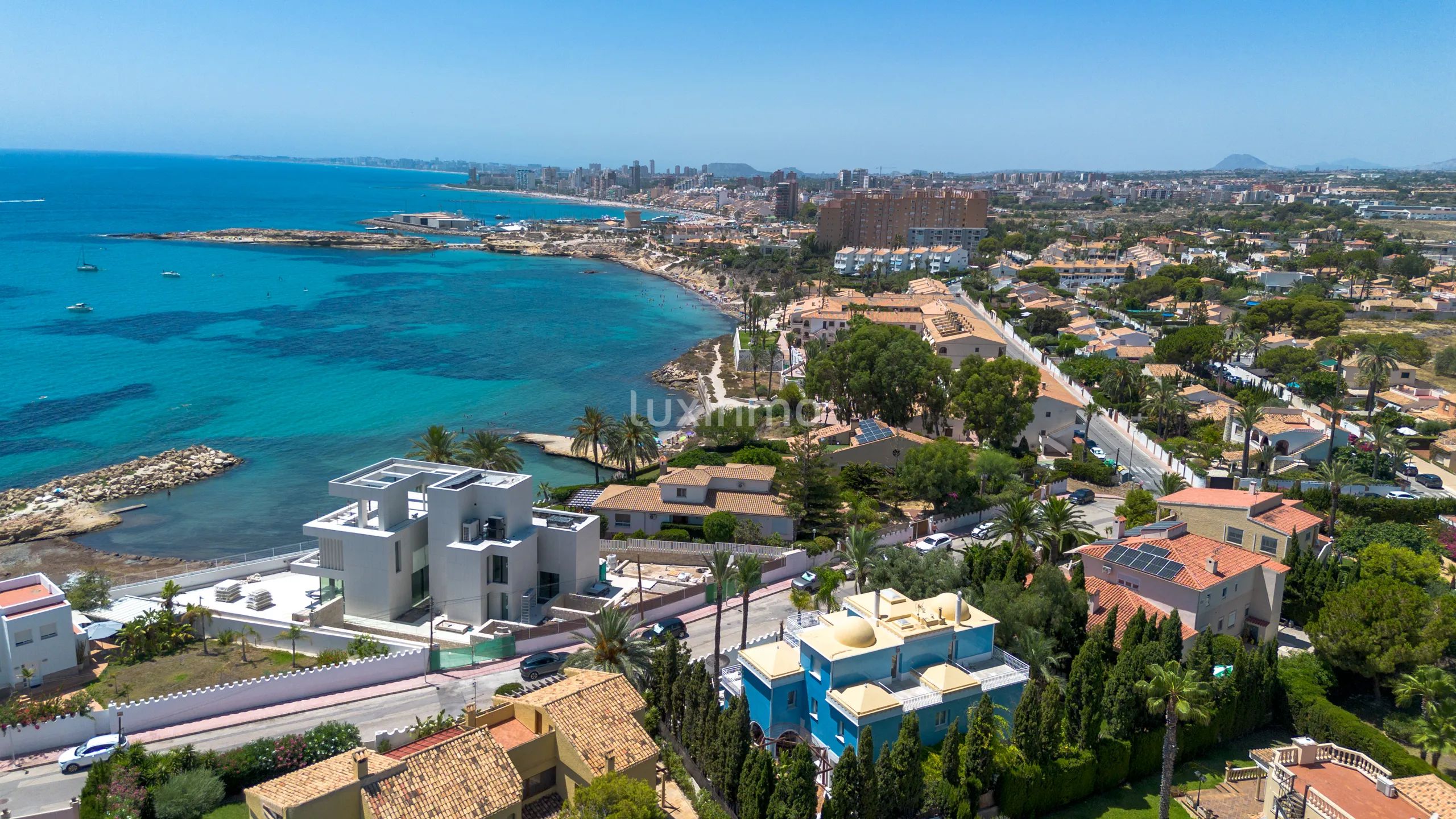 Stunning 6-Bedroom Ibiza-Style Mediterranean House with Sea Views in Coveta Fumá — photo 5