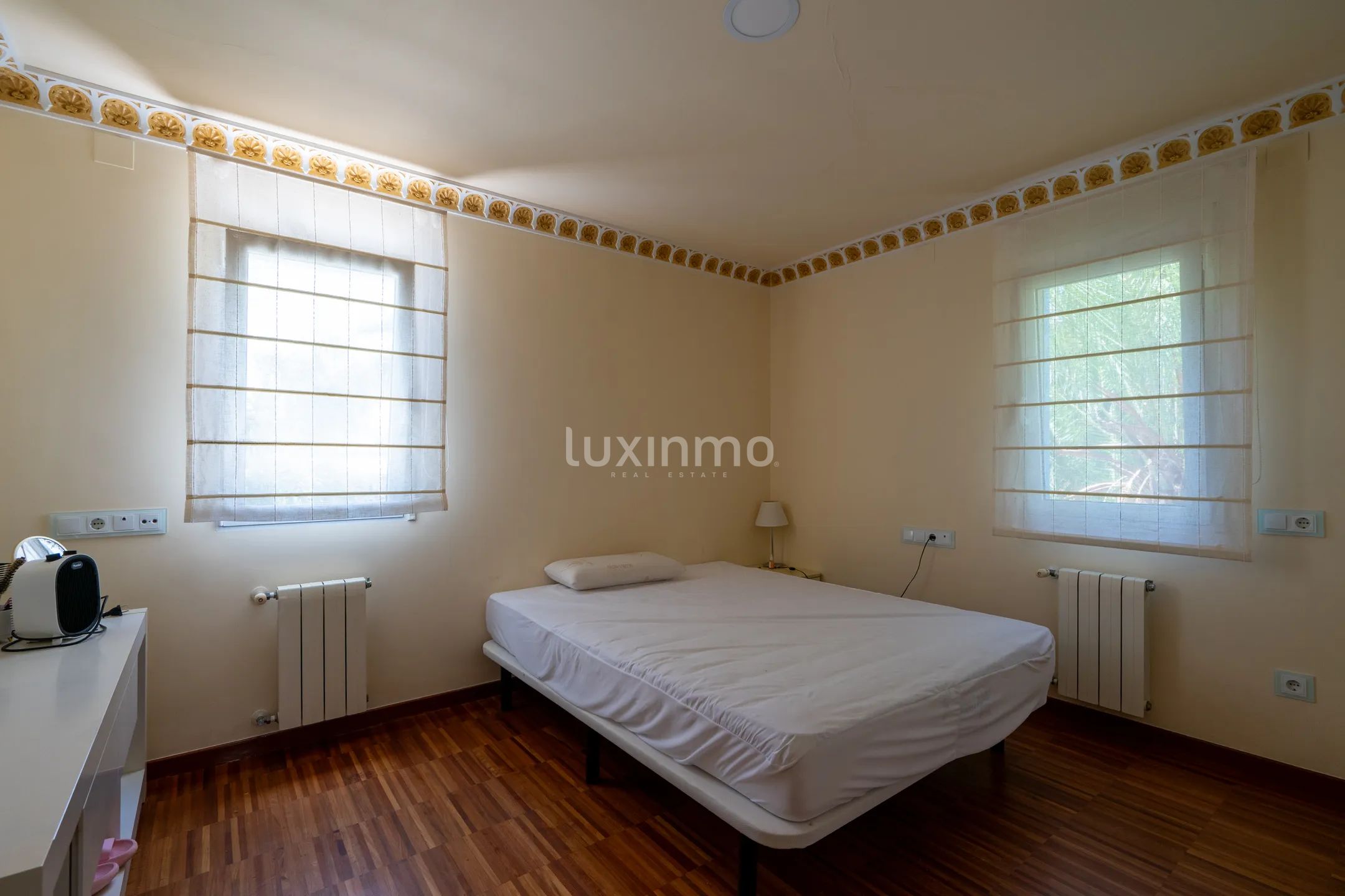 Stunning 6-Bedroom Ibiza-Style Mediterranean House with Sea Views in Coveta Fumá — photo 31