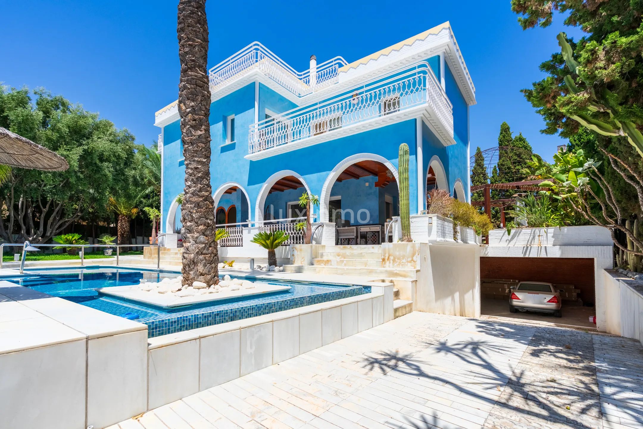Stunning 6-Bedroom Ibiza-Style Mediterranean House with Sea Views in Coveta Fumá — photo 15