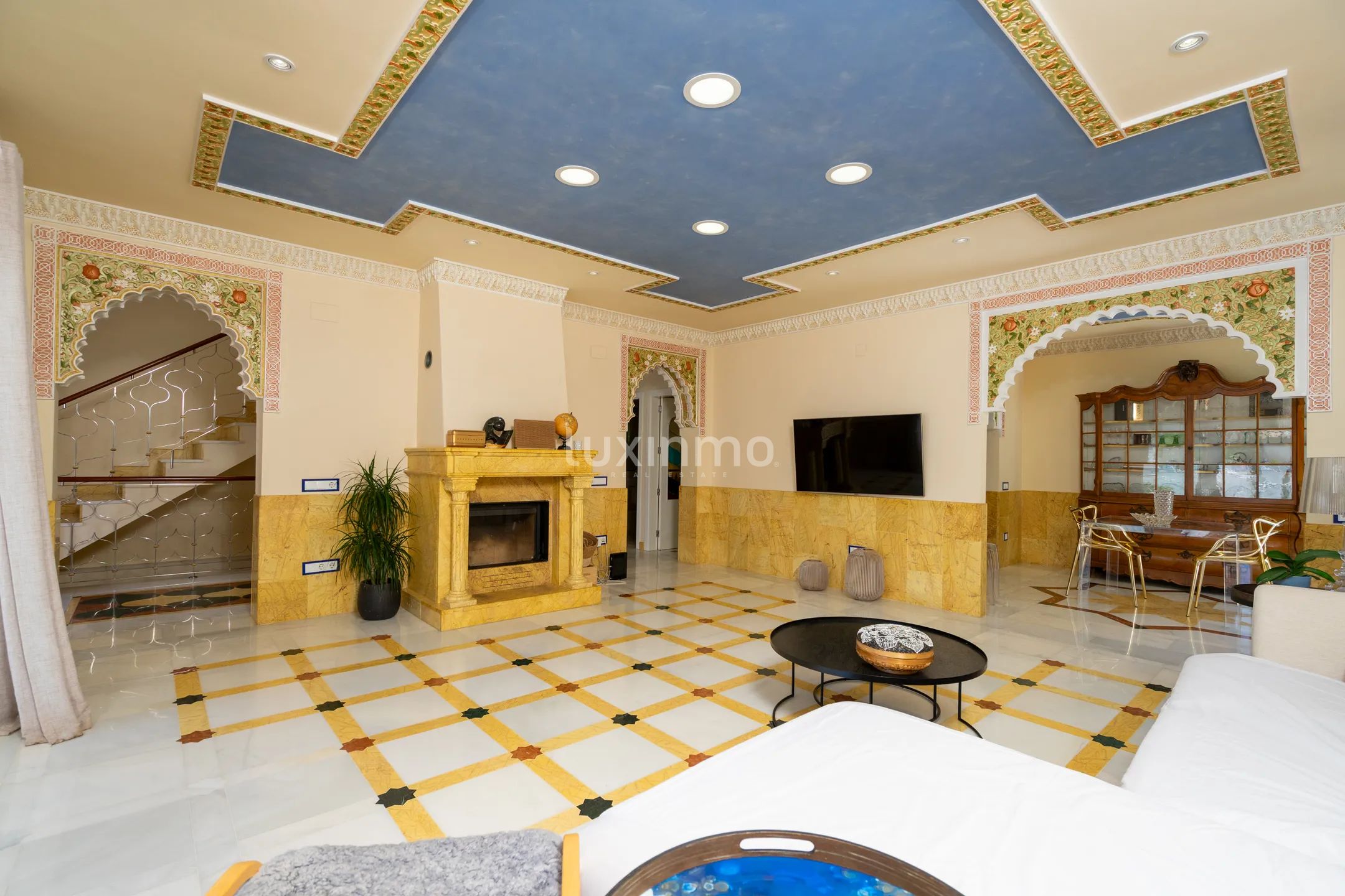 Stunning 6-Bedroom Ibiza-Style Mediterranean House with Sea Views in Coveta Fumá — photo 22