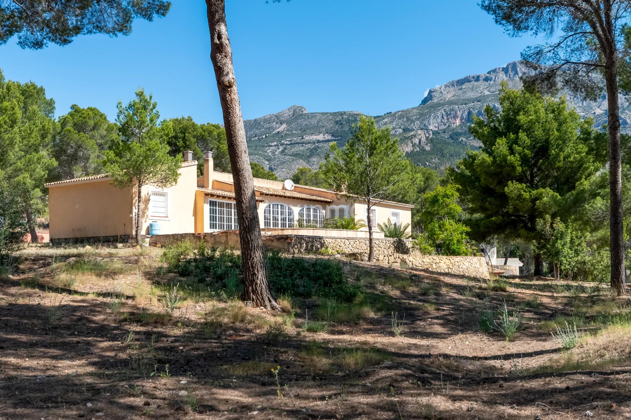 Finca en Altea Con 5 Hectáreas de Entorno Natural