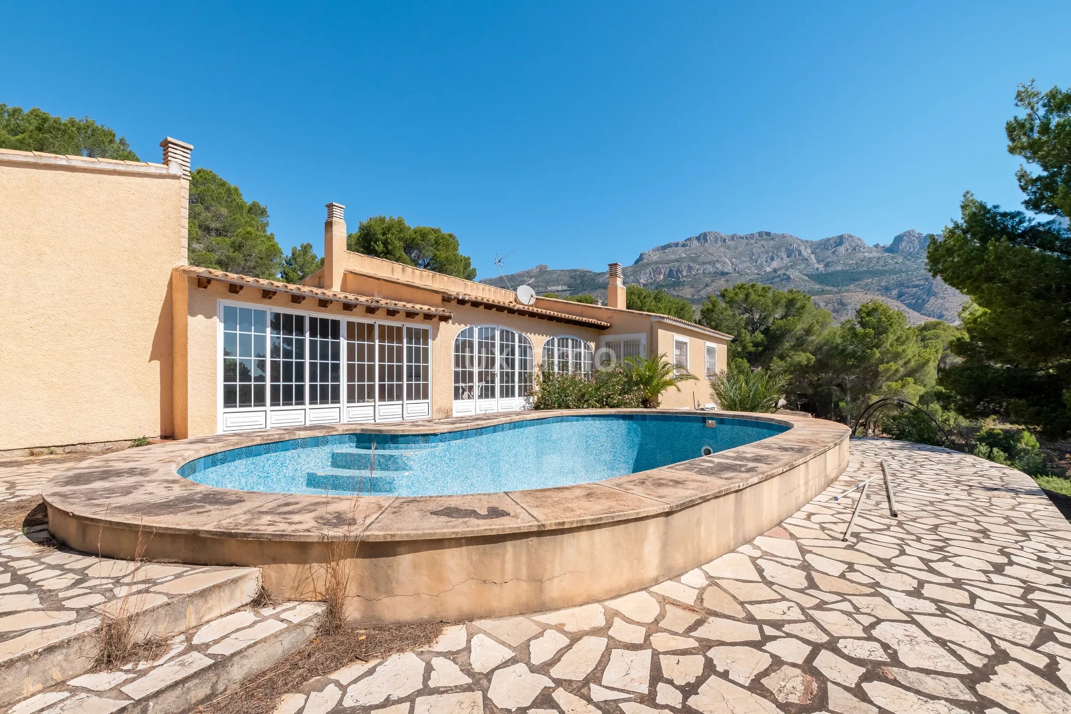 Finca in Altea With 5 Hectares of Natural Environment — photo 2