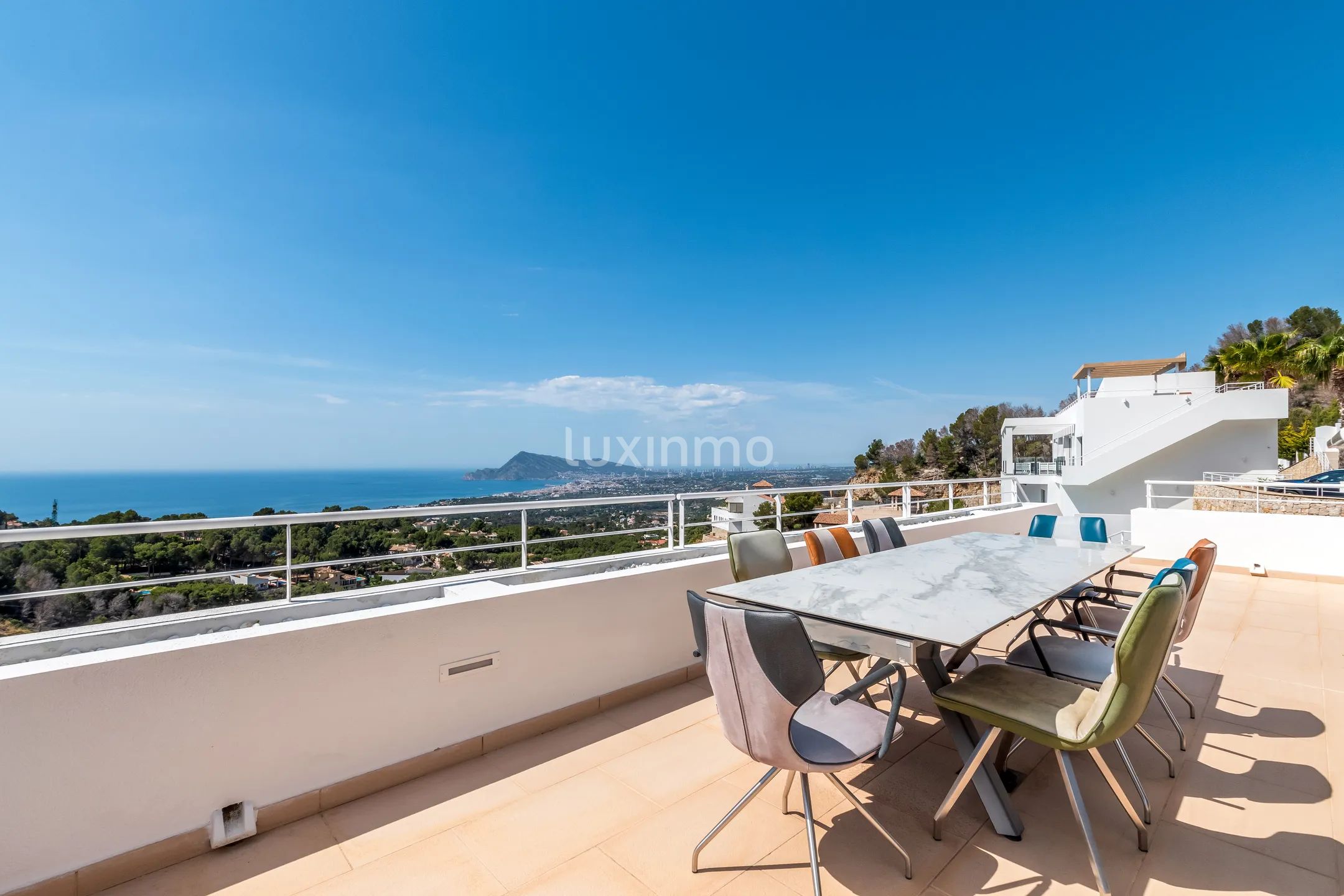 Stunning Luxury Modern Detached House with Sea Views — photo 5