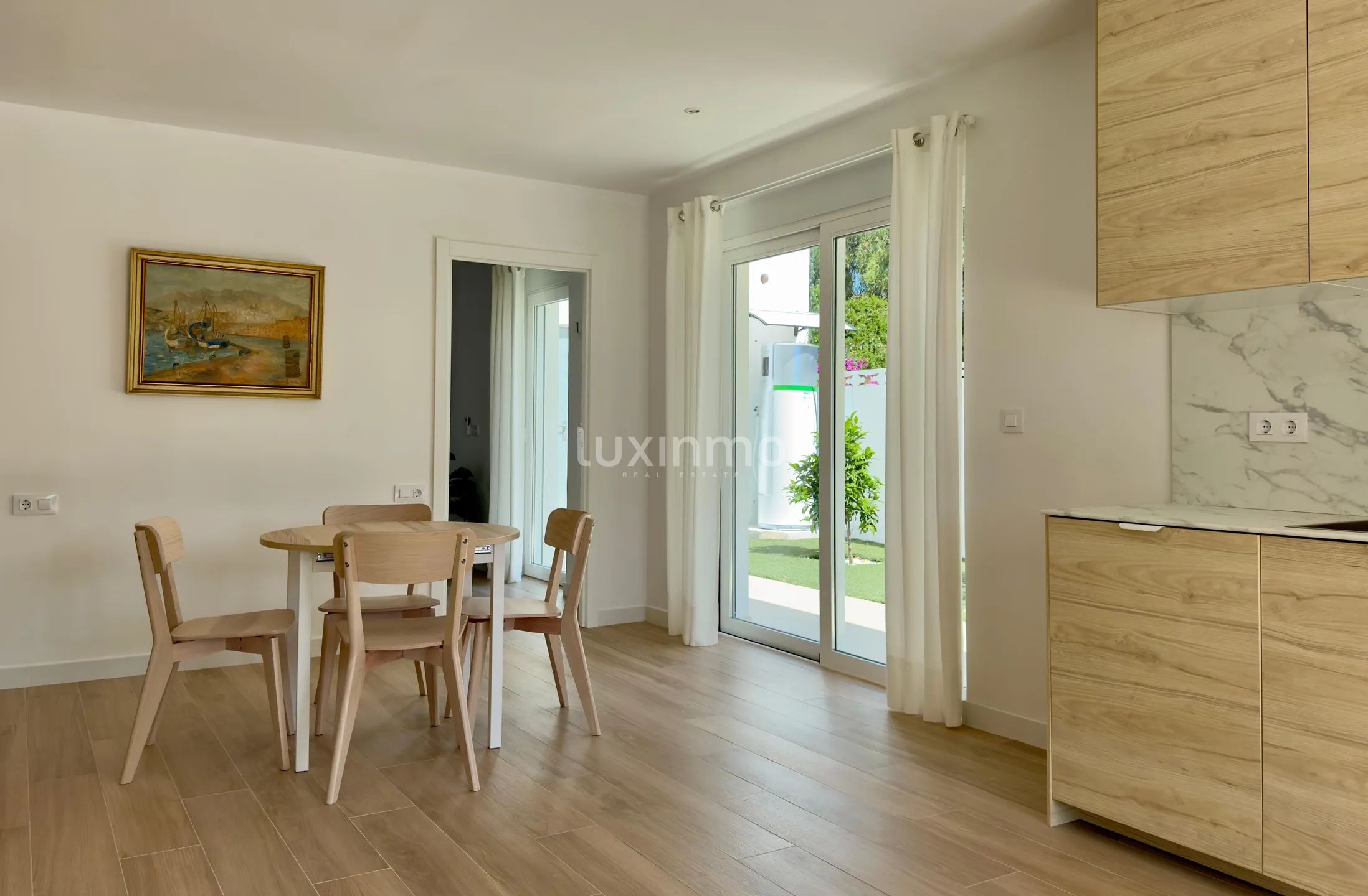 Moderne 2-Schlafzimmer-Wohnung in Altea — photo 5