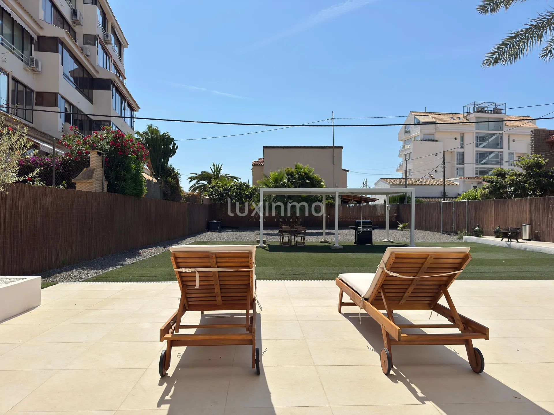 Moderne 2-Schlafzimmer-Wohnung in Altea — photo 24