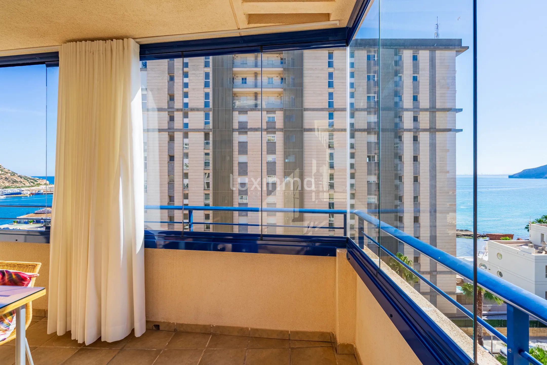 Superbe appartement de 2 chambres avec vue sur la mer et la montagne à Puerto Calpe — photo 22