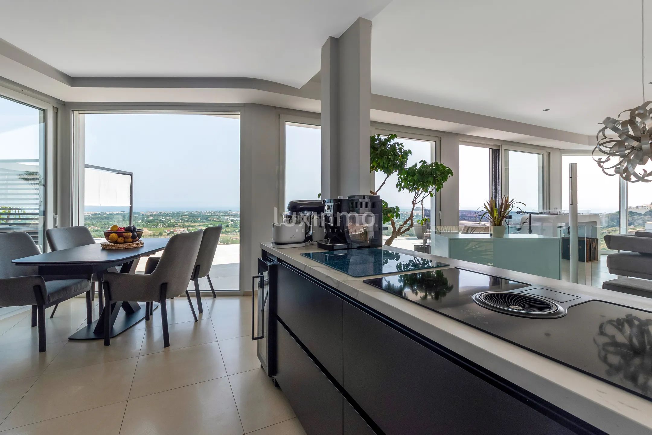 Роскошная вилла с панорамным видом на море в Ла-Педрера, Дения — photo 8