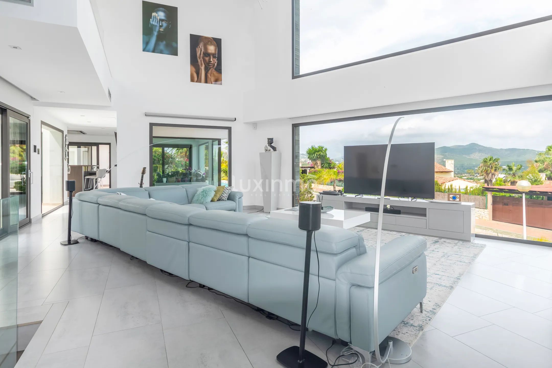 Moderne Luxusvilla mit Meerblick in Jávea — photo 10