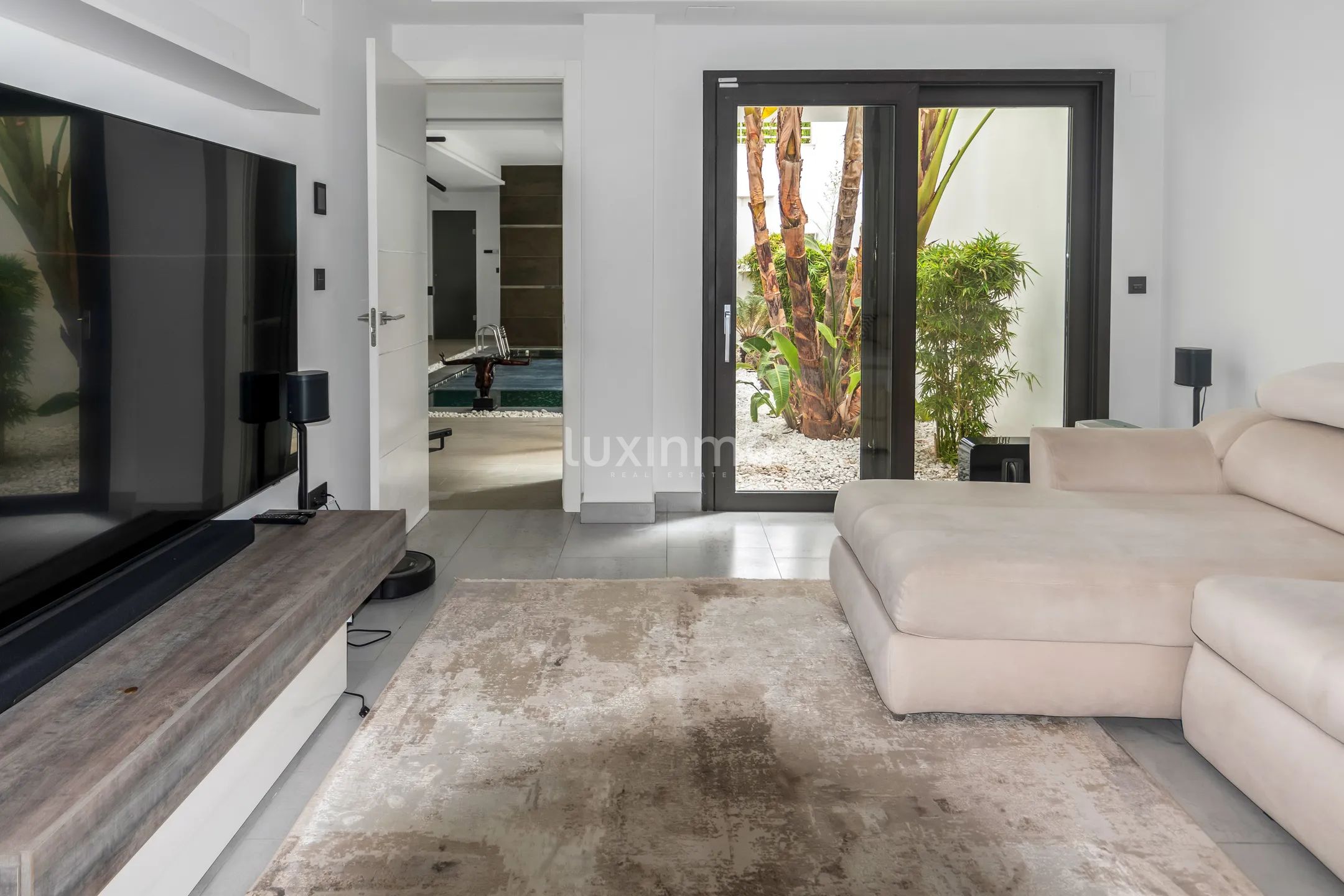 Moderne Luxusvilla mit Meerblick in Jávea — photo 36