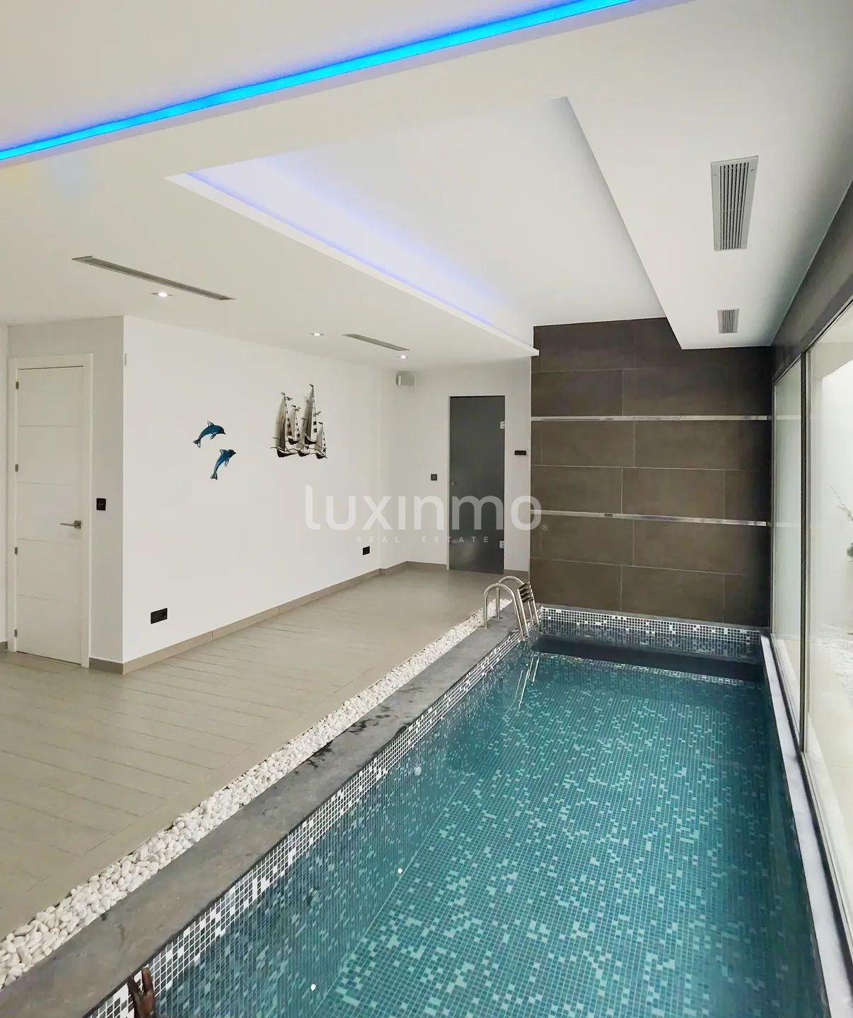 Современная вилла класса люкс с видом на море в Хавеа — photo 32