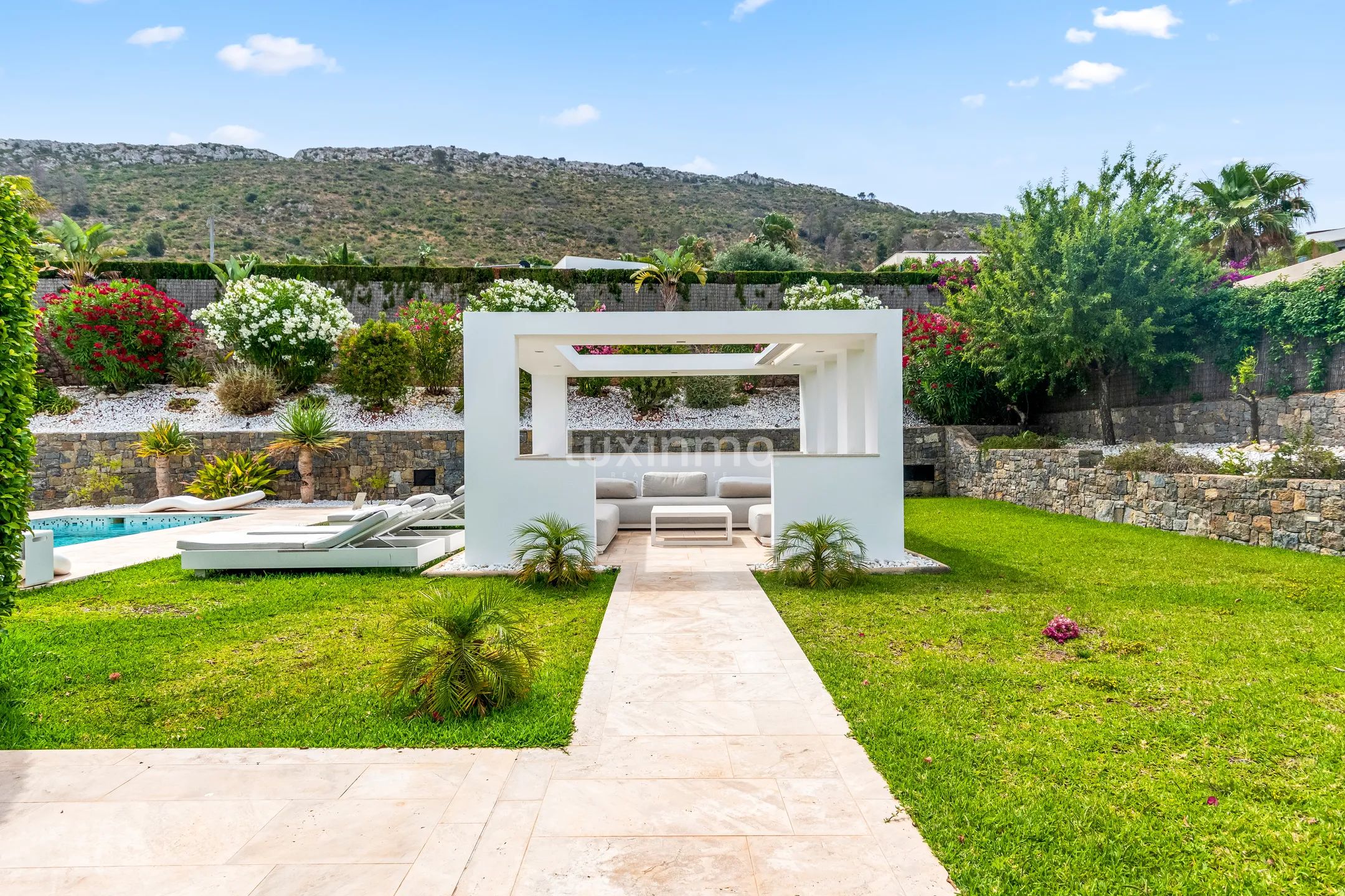 Moderne Luxusvilla mit Meerblick in Jávea — photo 40