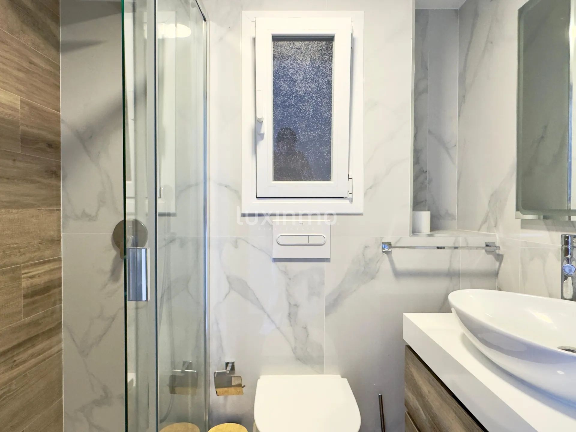 Moderno apartamento frente al mar en la playa de Poniente, Benidorm — photo 16