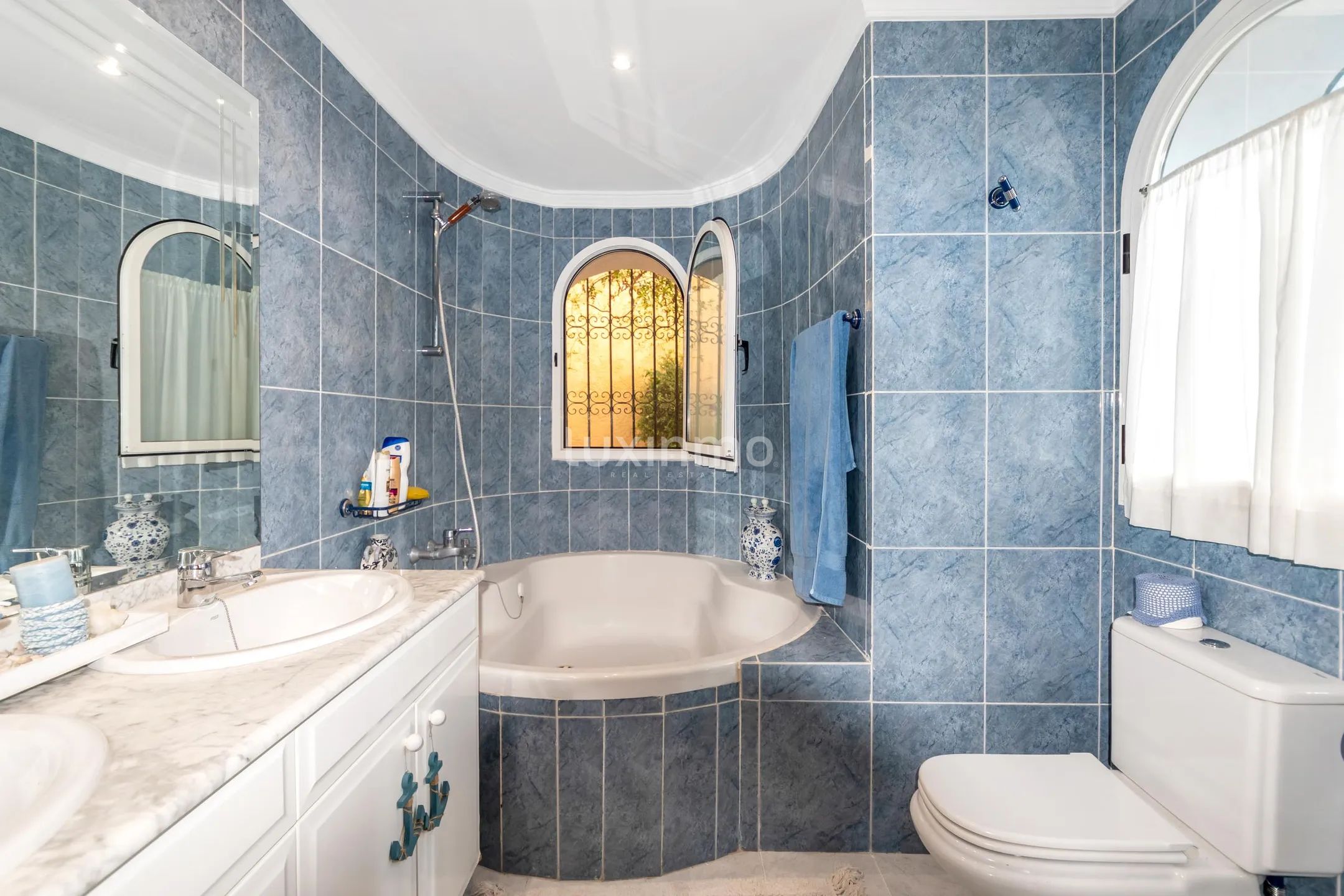 Belle villa avec vue sur la mer à louer à Altea Hills — photo 19