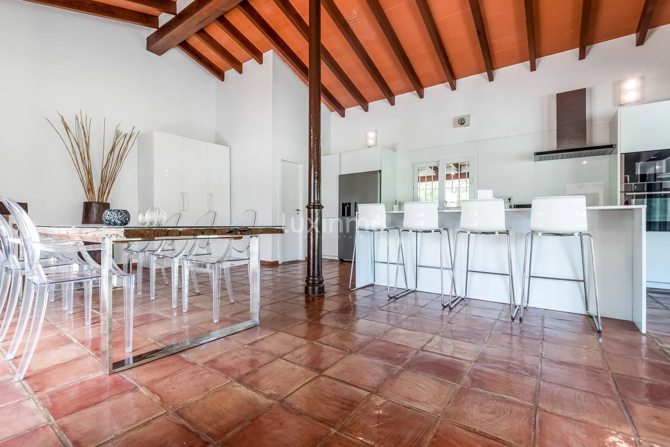 Красивая вилла с бассейном в аренду в Бенидорме — photo 8