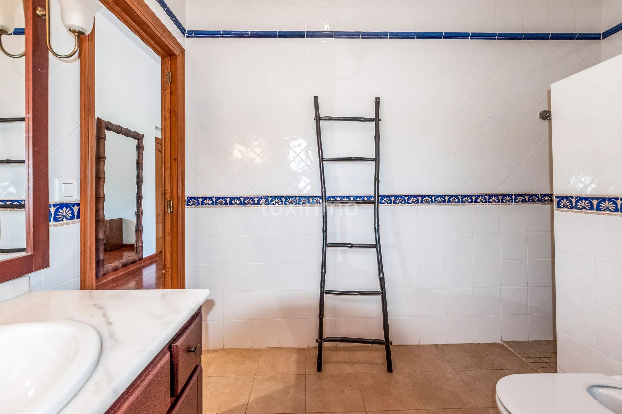 Красивая вилла с бассейном в аренду в Бенидорме — photo 15