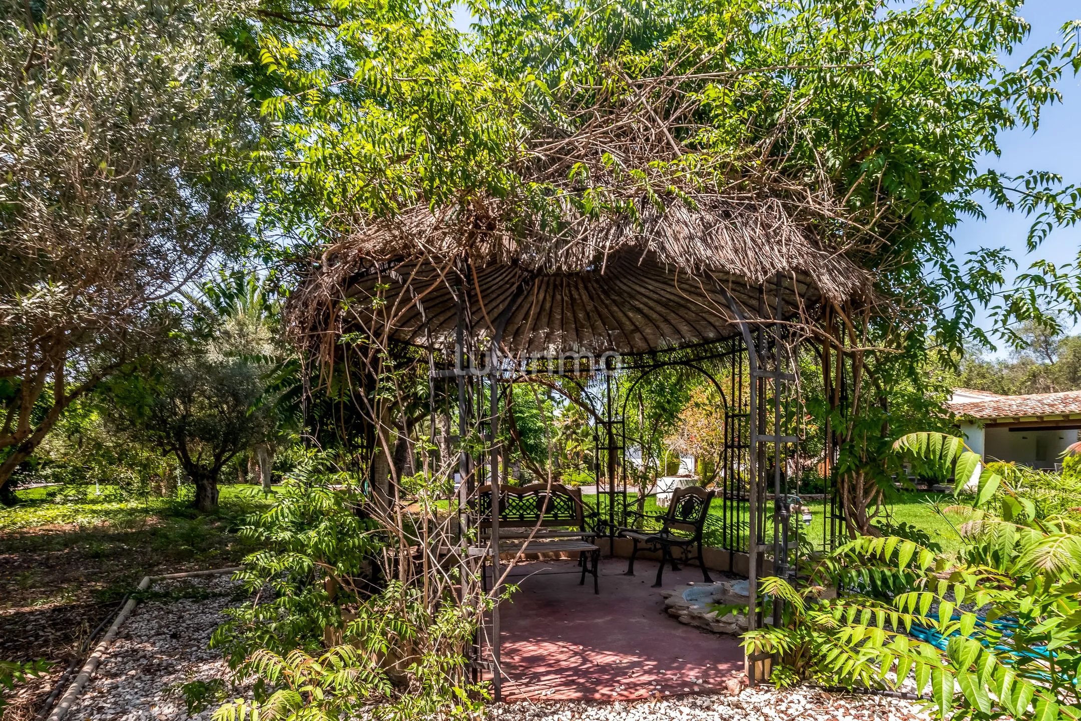 Красивая вилла с бассейном в аренду в Бенидорме — photo 25