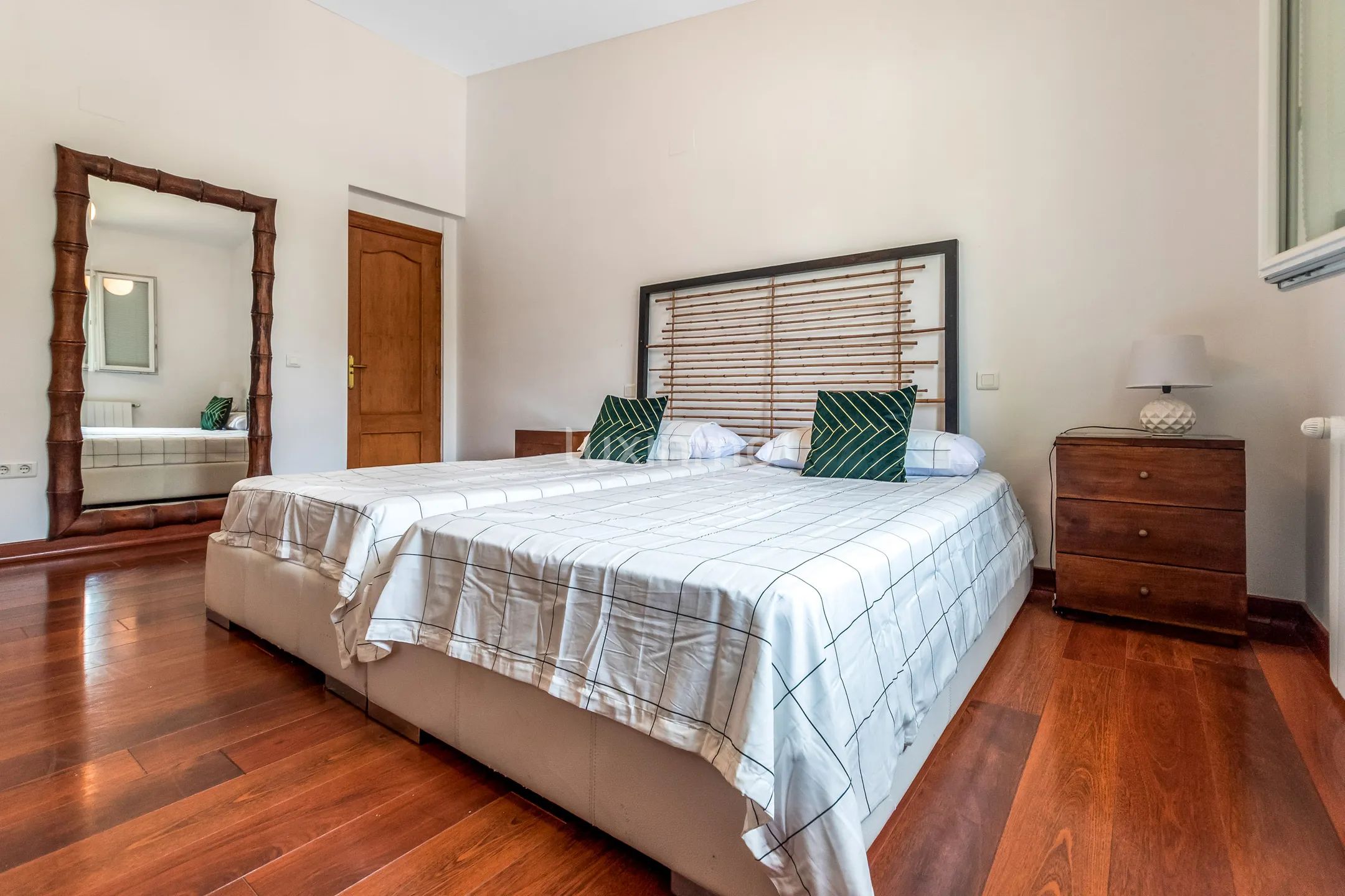 Красивая вилла с бассейном в аренду в Бенидорме — photo 18