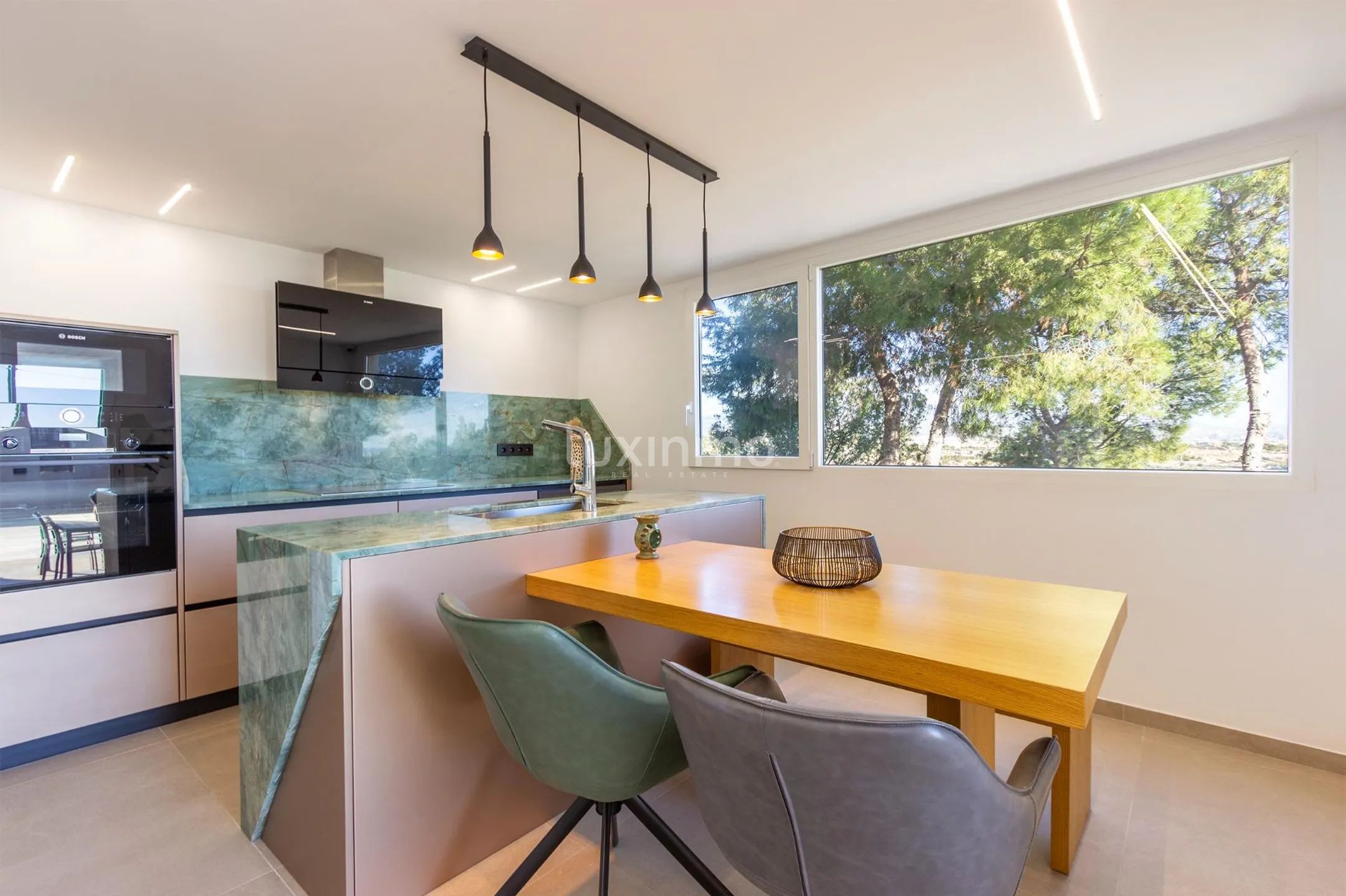 Rental With Option To Buy Modern Townhouse With Perfect View — photo 4