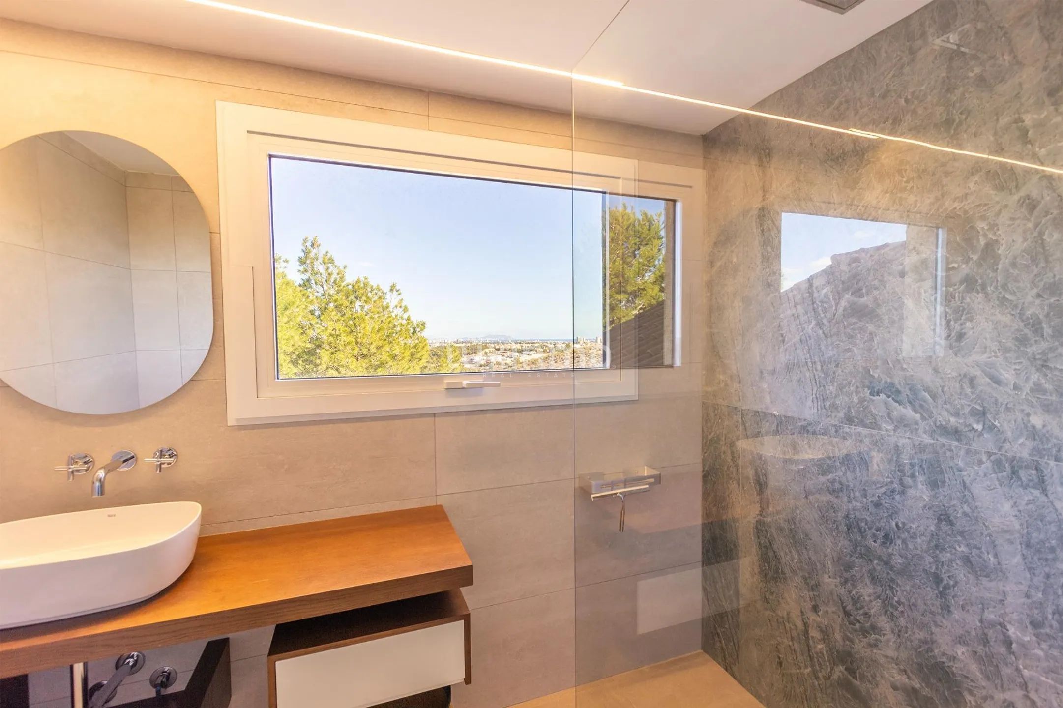 Location avec option d'achat Maison de ville moderne avec vue parfaite — photo 20