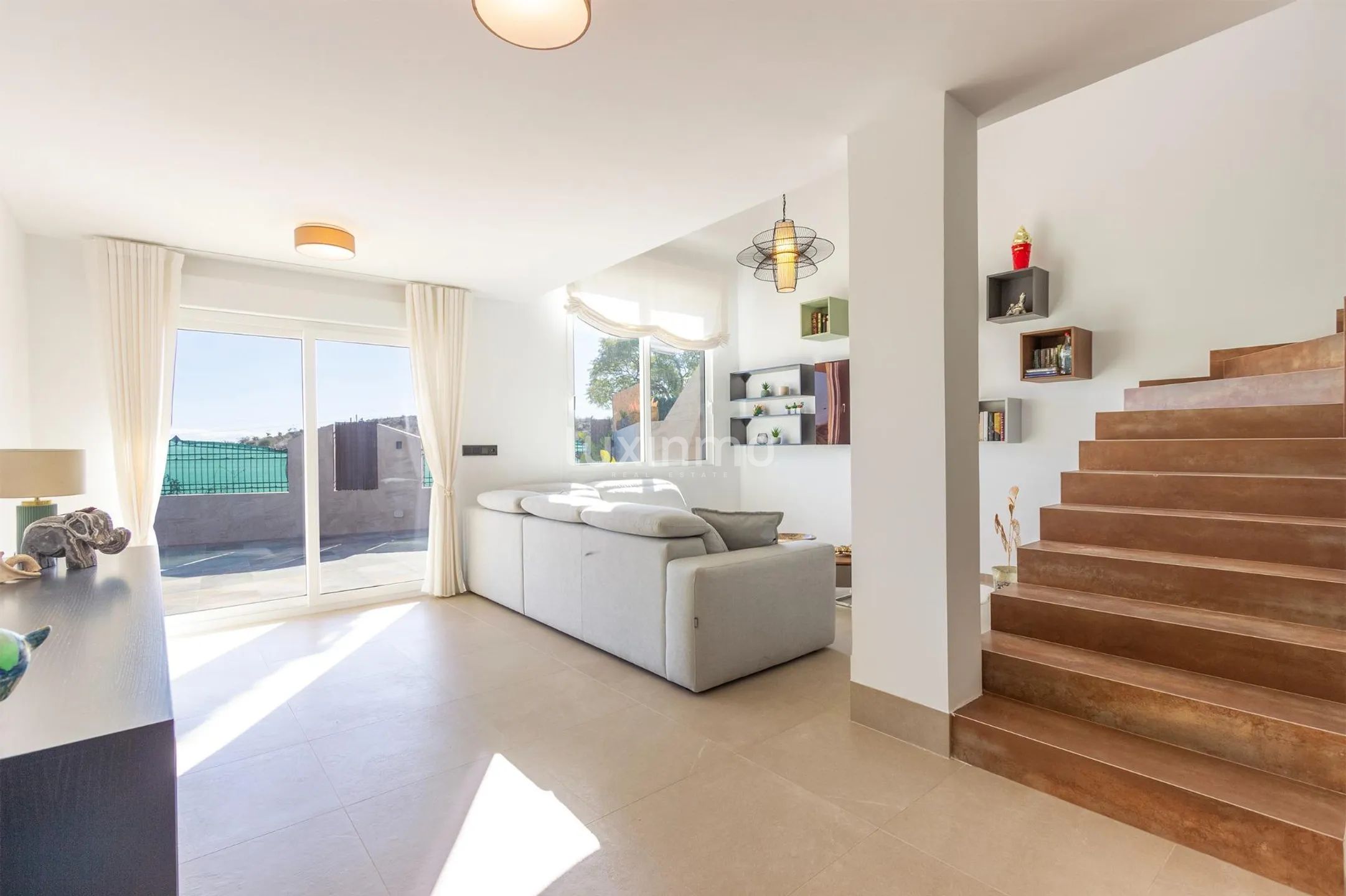 Rental With Option To Buy Modern Townhouse With Perfect View — photo 5