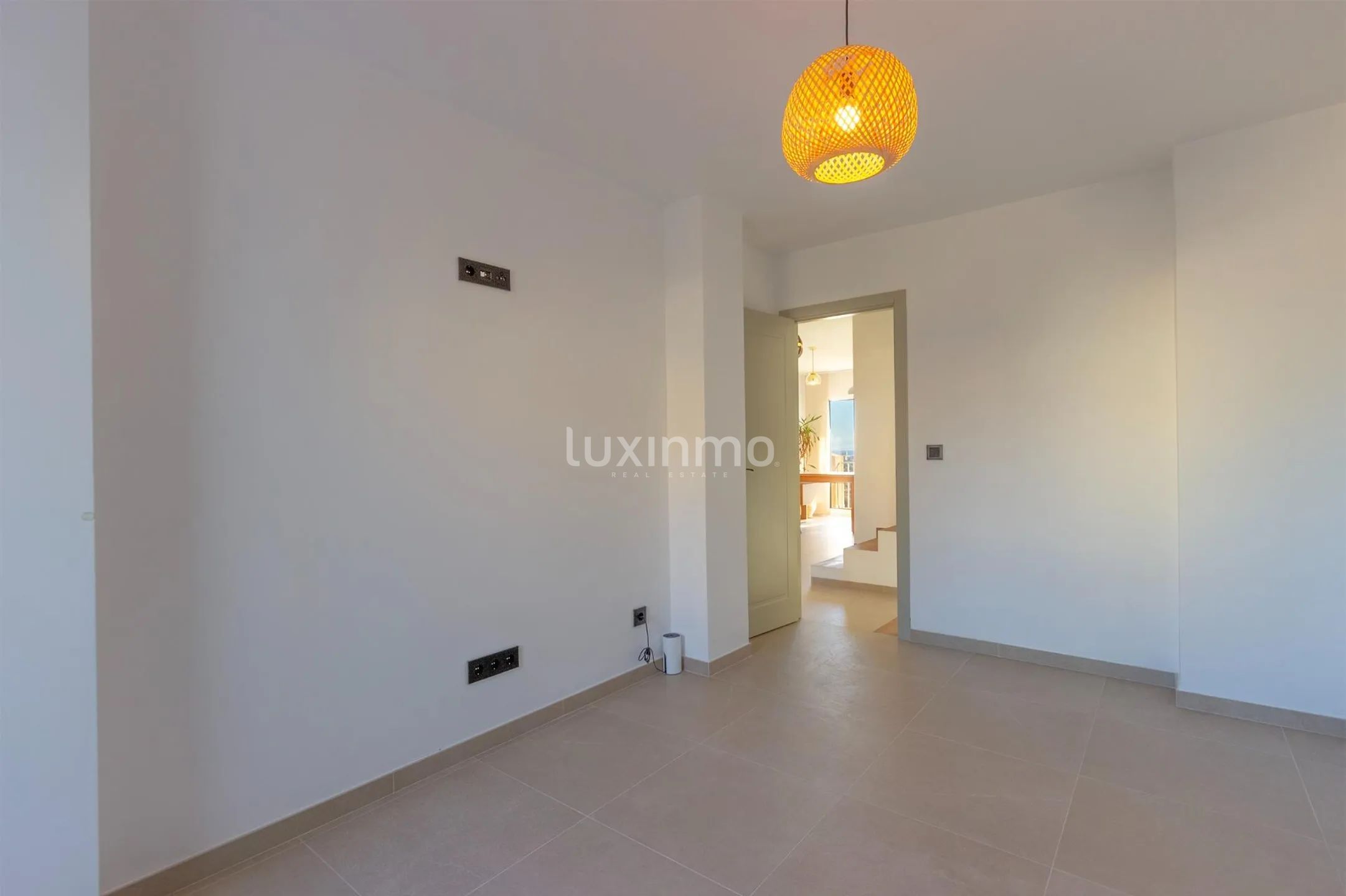 Location avec option d'achat Maison de ville moderne avec vue parfaite — photo 16