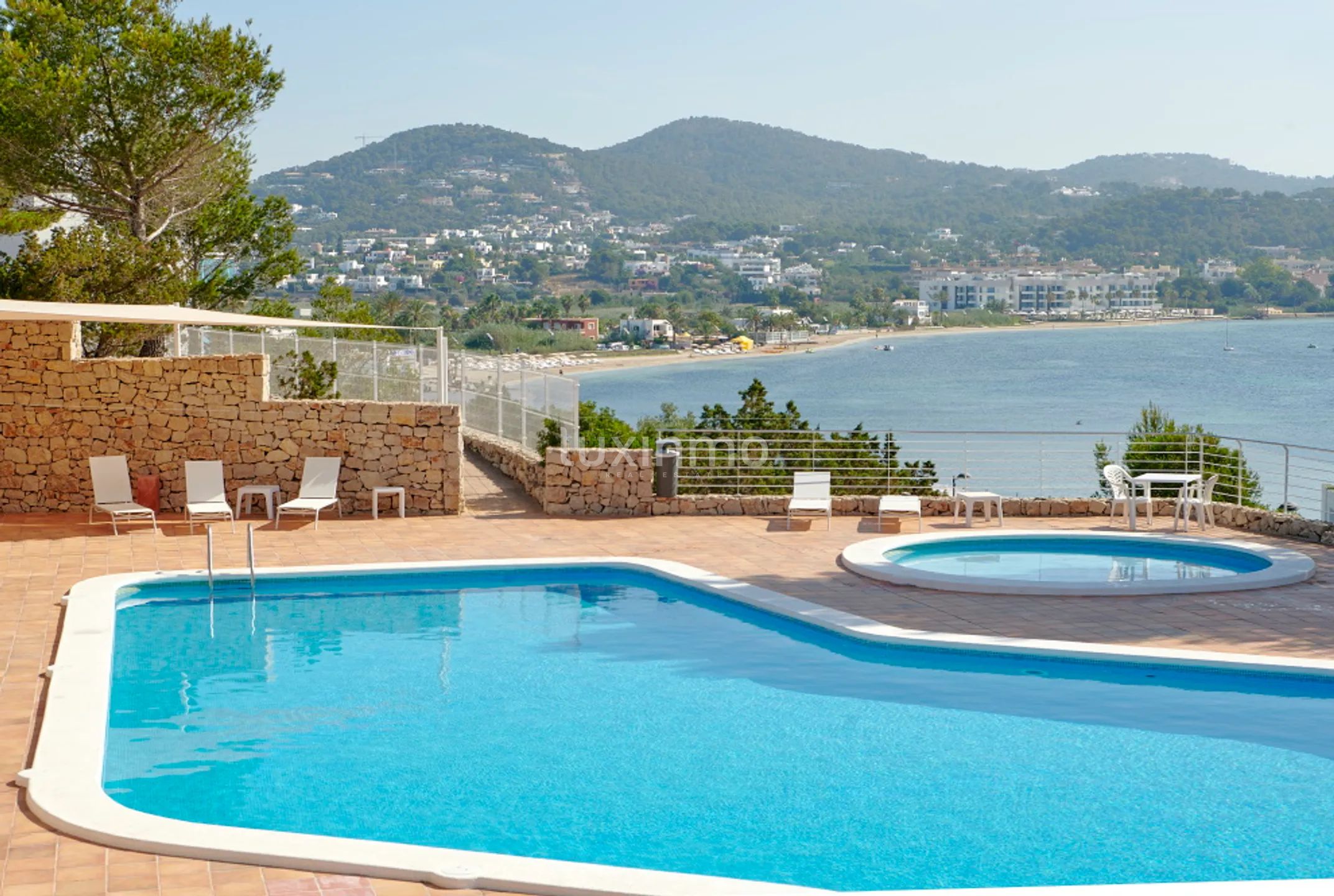 Mediterranean-Style 4-Bedroom Flat with Sea Views for Sale in Marina Botafoc-Talamanca, Ibiza — photo 5