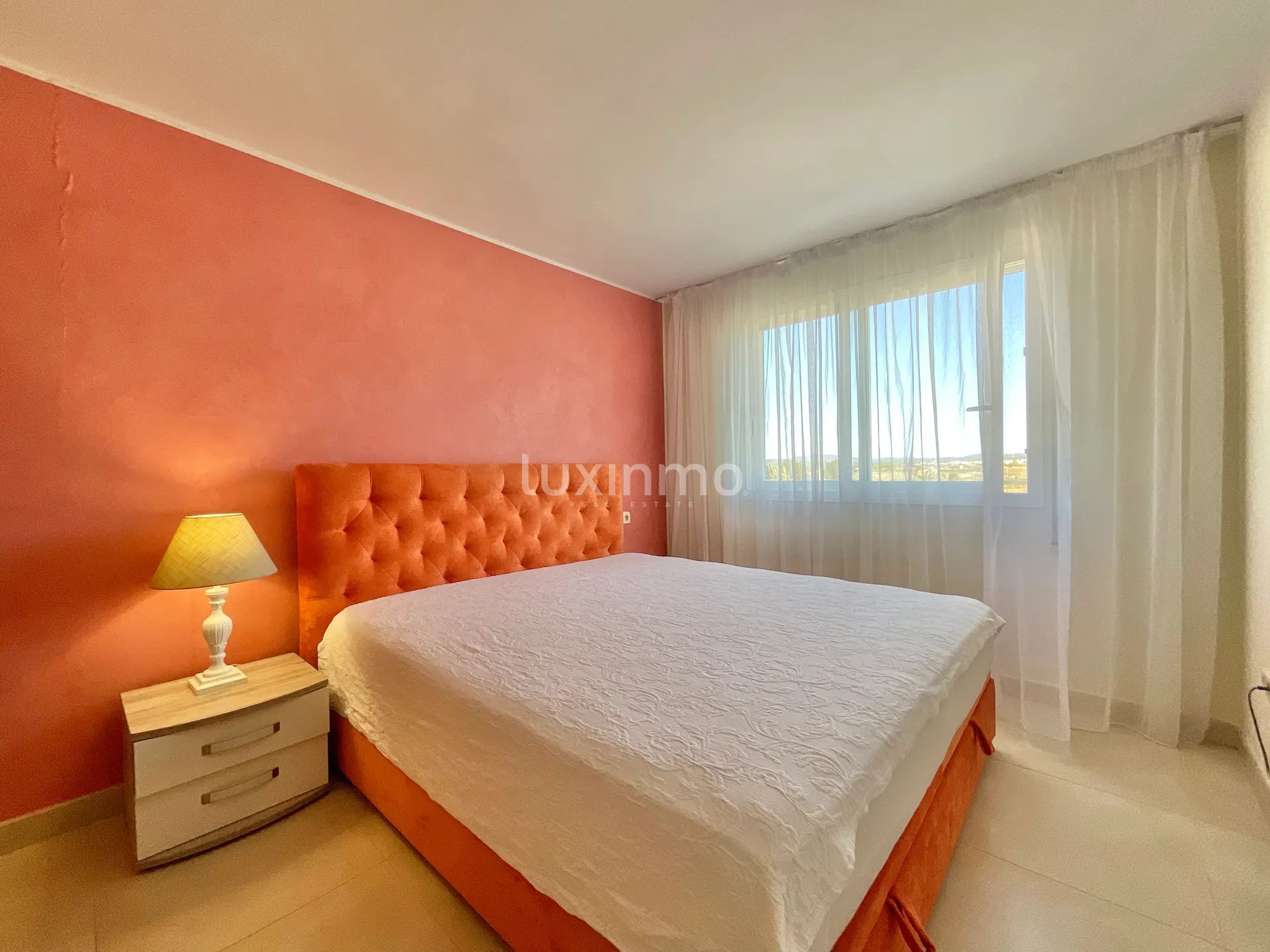 Luxury Flat with Stunning Sea Views in Marina Botafoc-Talamanca — photo 17