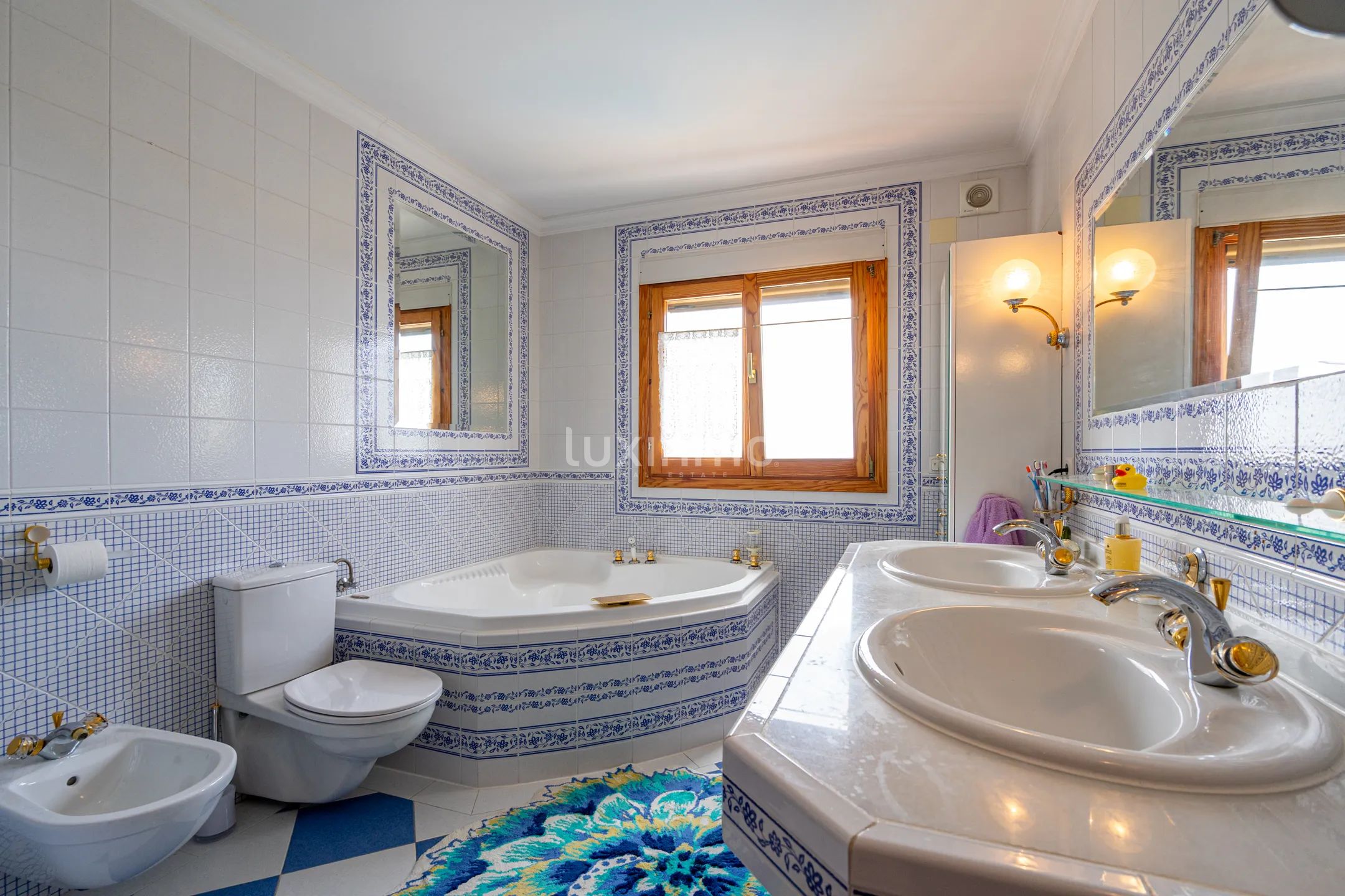 Stunning 7-Bedroom Detached House with Sea Views in Calpe — photo 20