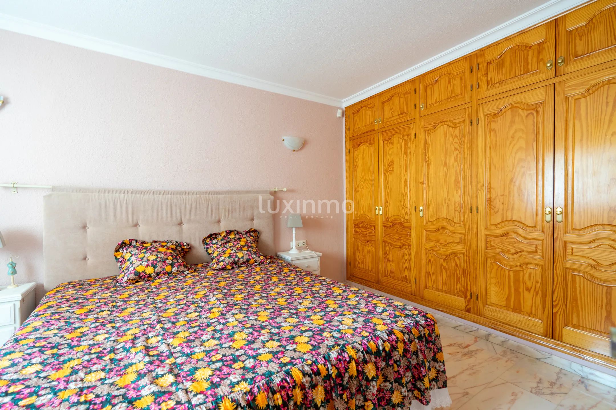 Stunning 7-Bedroom Detached House with Sea Views in Calpe — photo 34