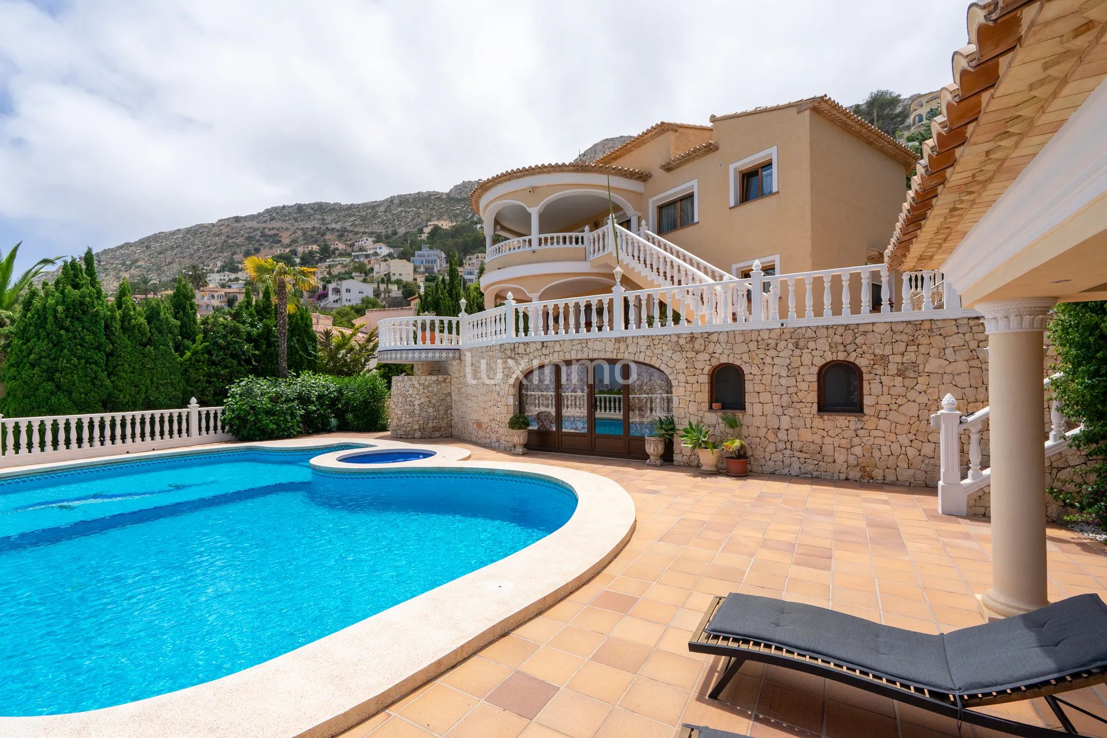 Prachtig vrijstaand huis met 7 slaapkamers en uitzicht op zee in Calpe — photo 41