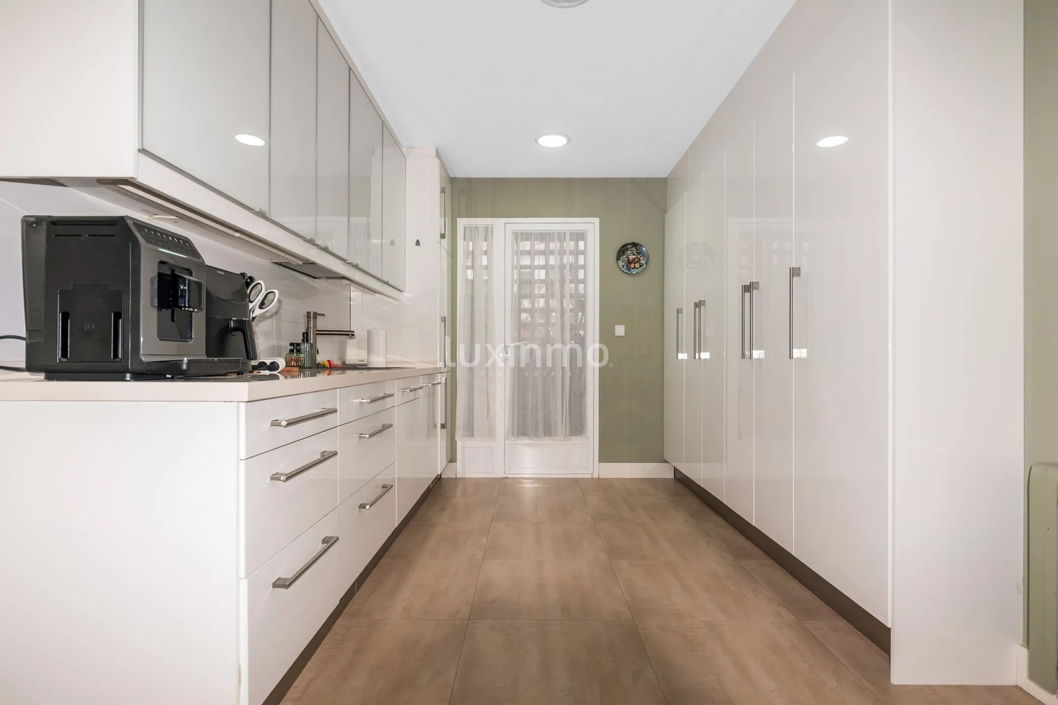 Kamienica do wynajęcia w Albir — photo 8