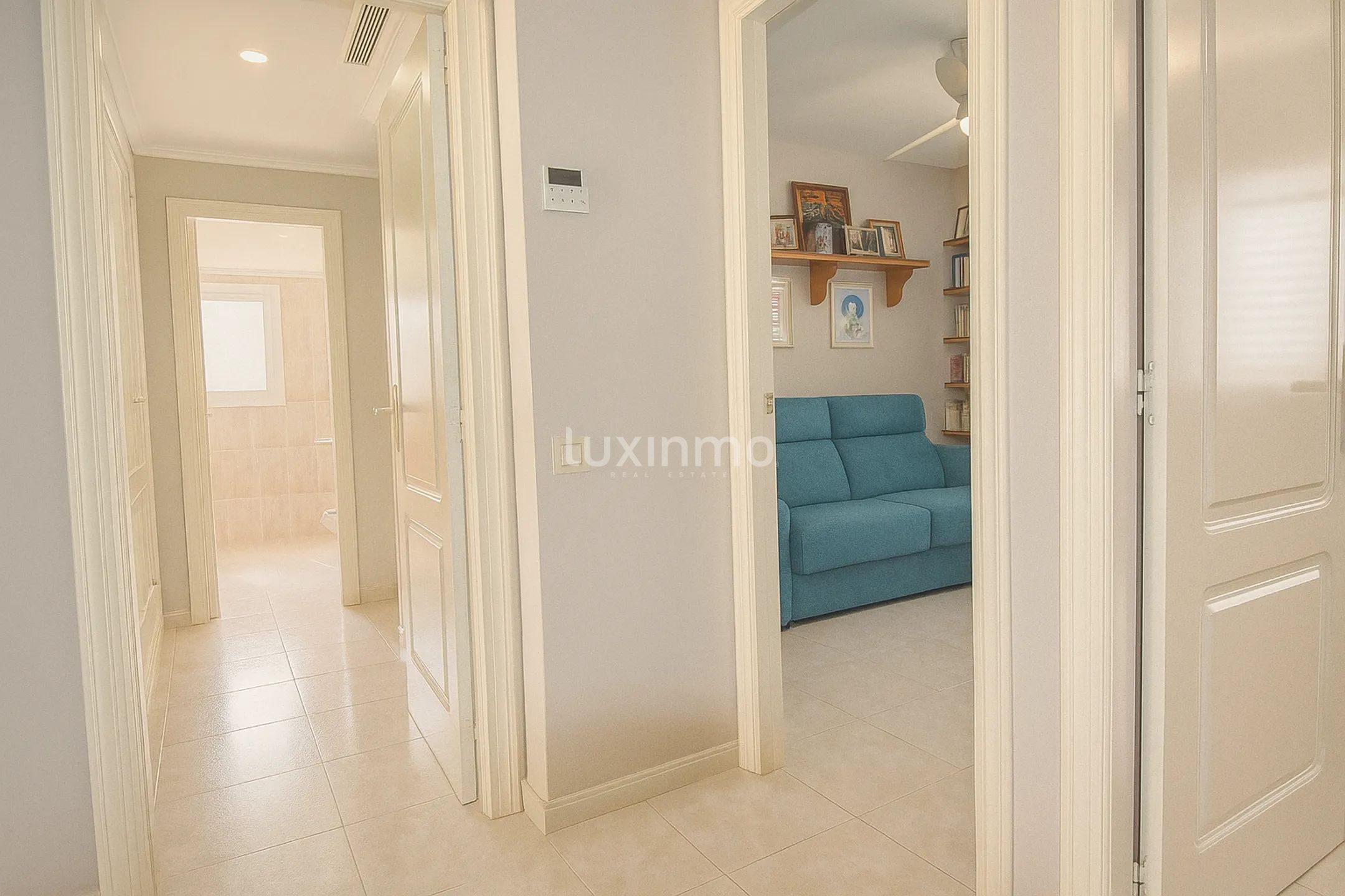Flat situated in second sea line next to La Siesta in Javea — photo 10