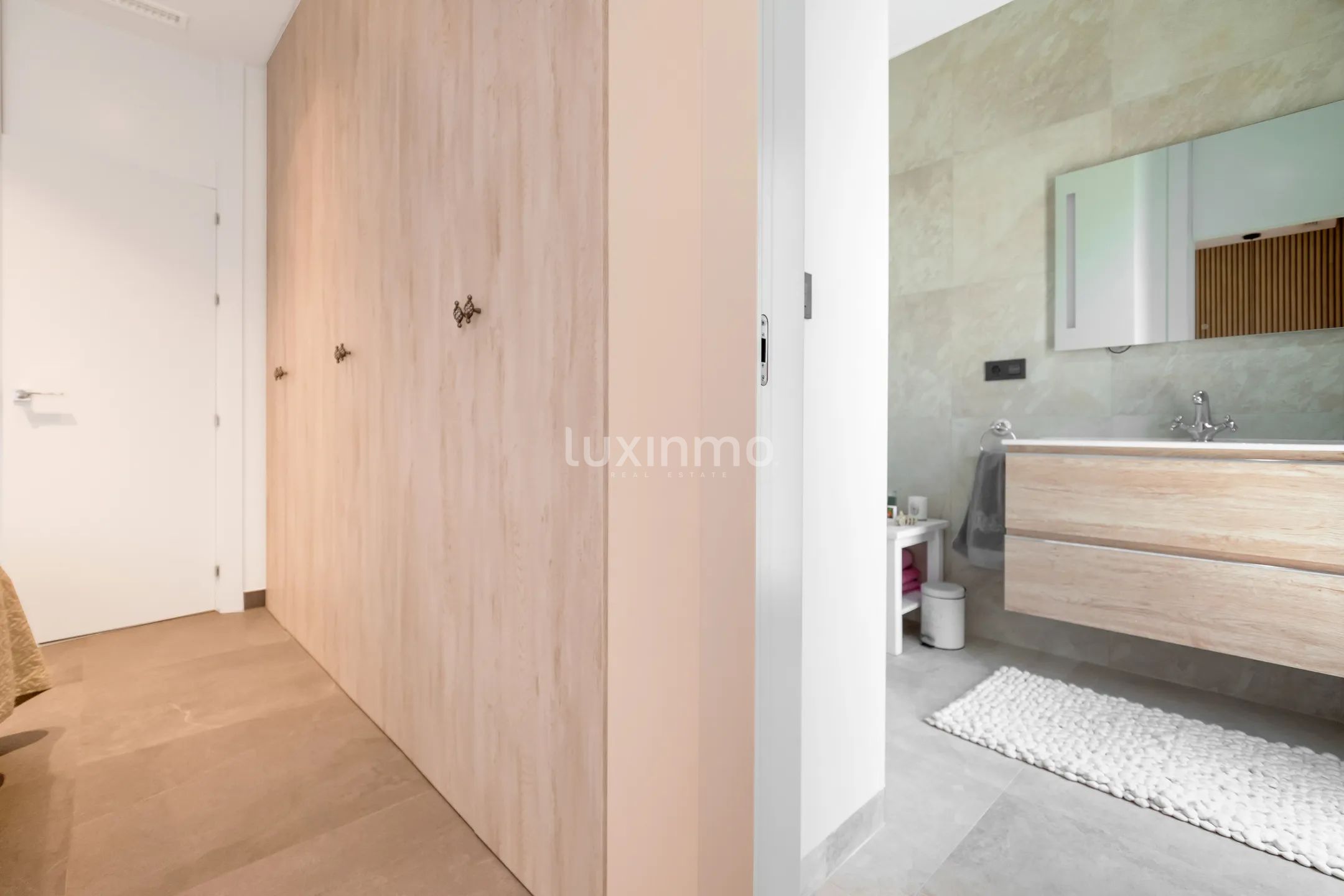 Atemberaubendes modernes Einfamilienhaus mit Panoramablick in Finestrat — photo 19