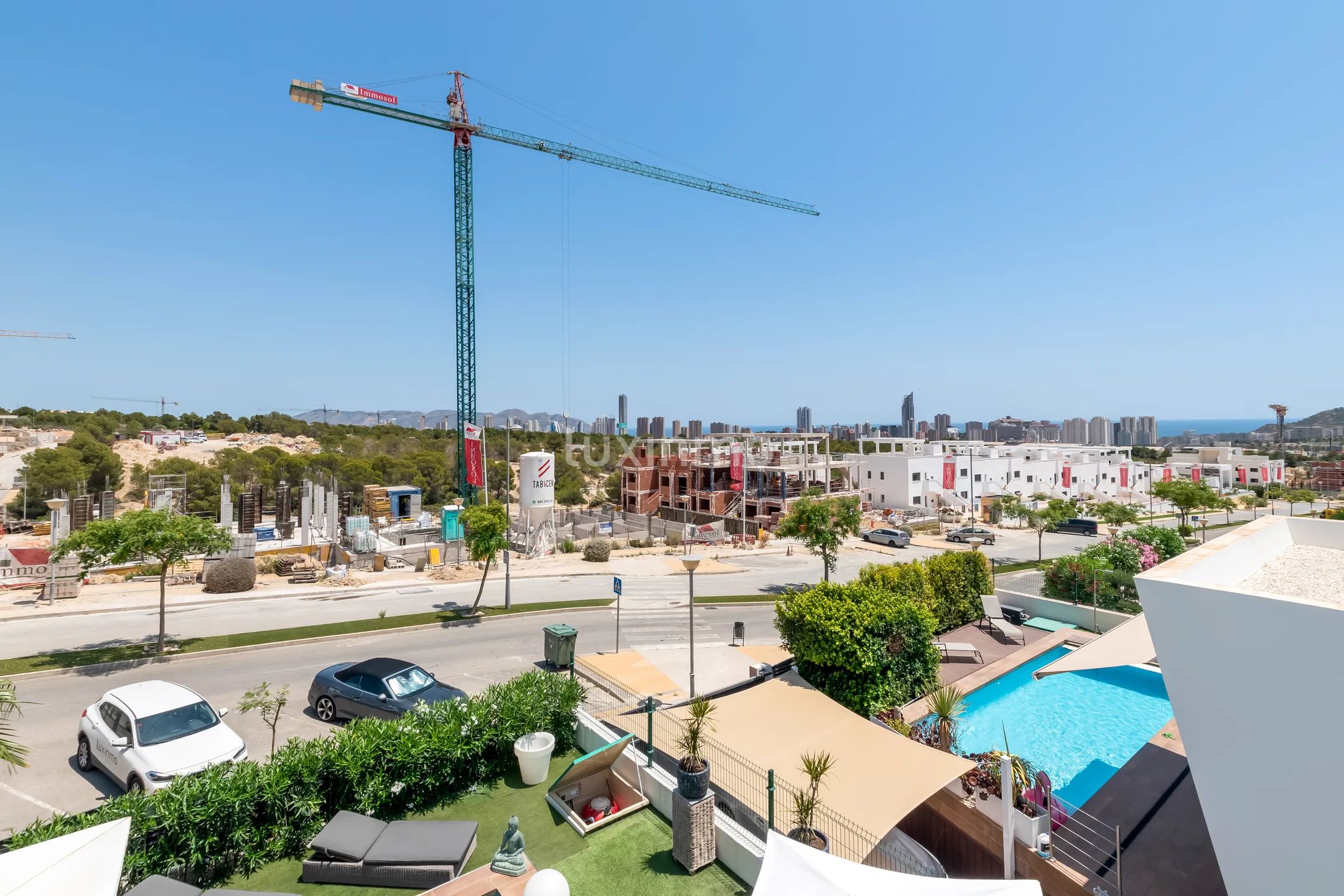 Fantastisk moderne enebolig med panoramautsikt i Finestrat — photo 28