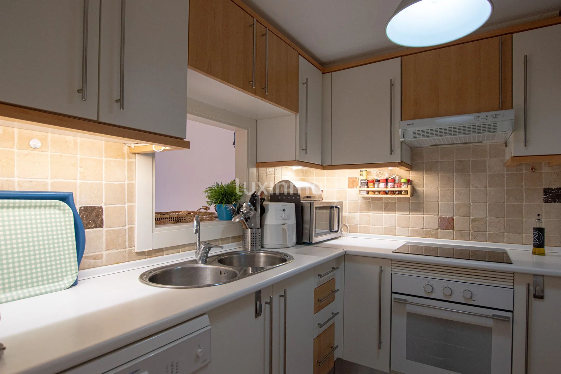 Flat for rent with open sea view in Mascarat — photo 12