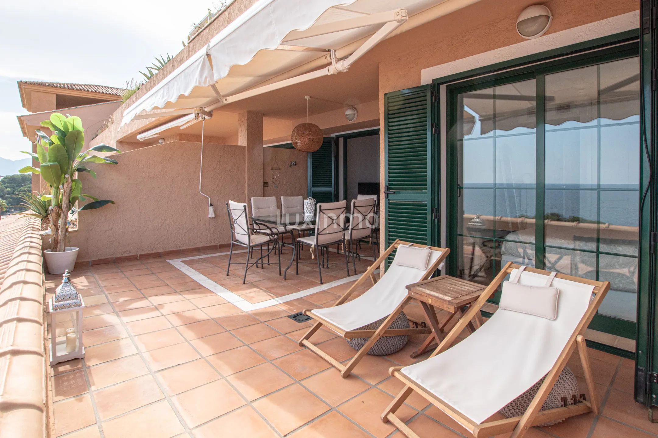 Flat for rent with open sea view in Mascarat — photo 3