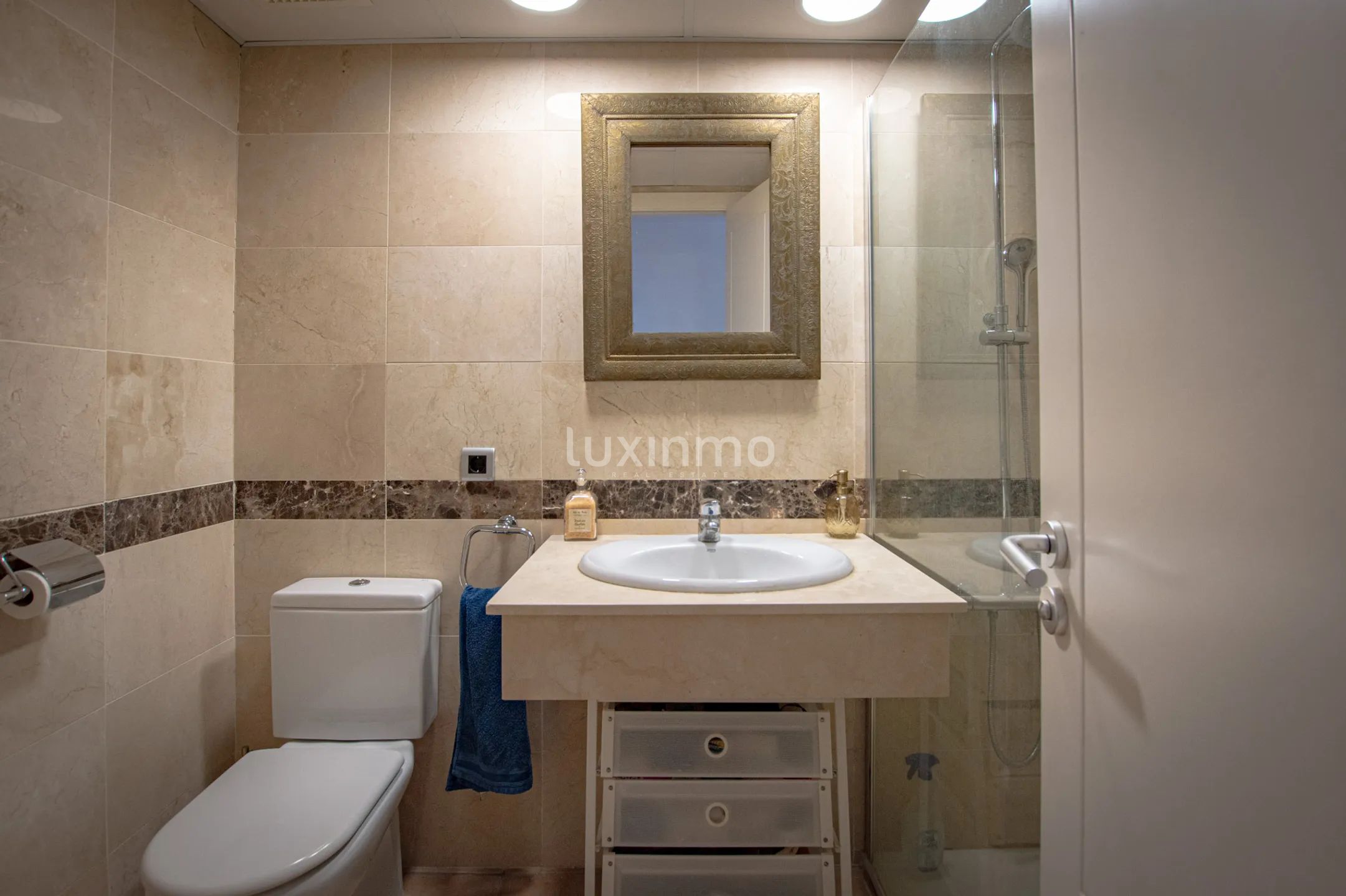 Flat for rent with open sea view in Mascarat — photo 18