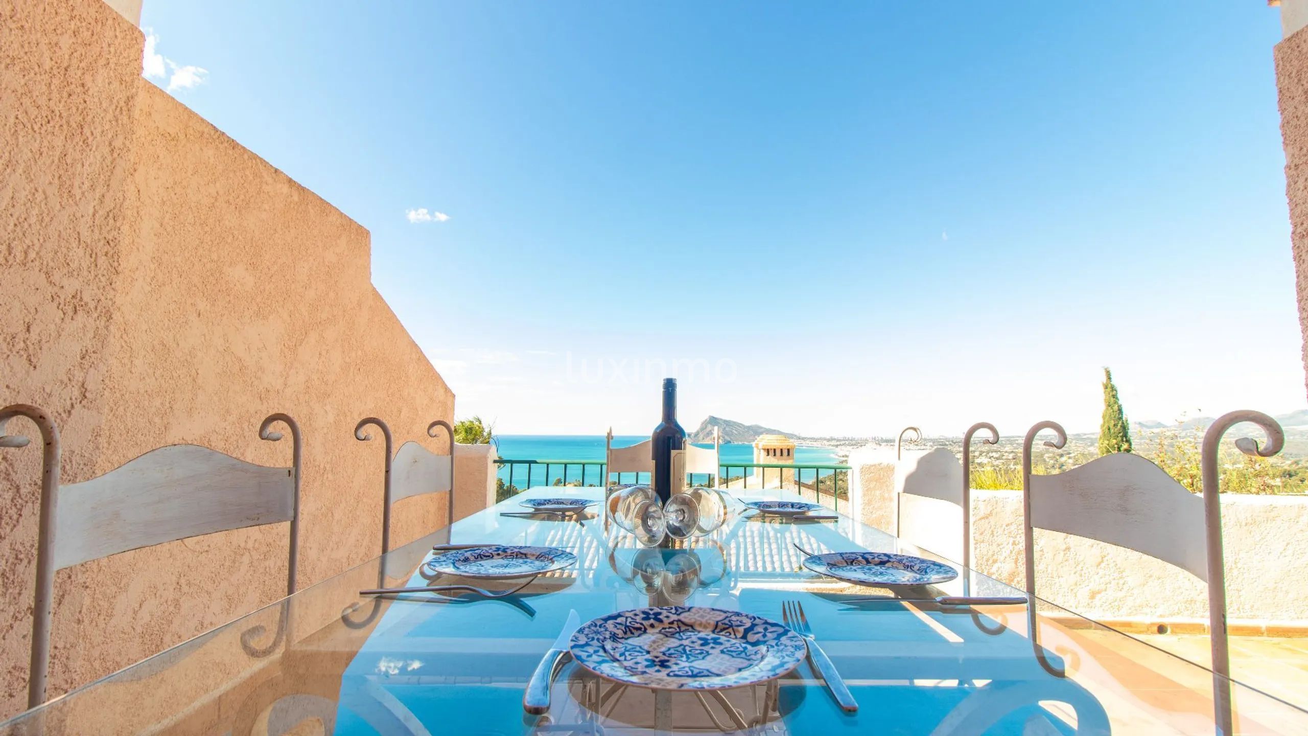 Charmant Mediterraans rijtjeshuis met 3 slaapkamers en uitzicht op zee in Altea Hills — photo 8