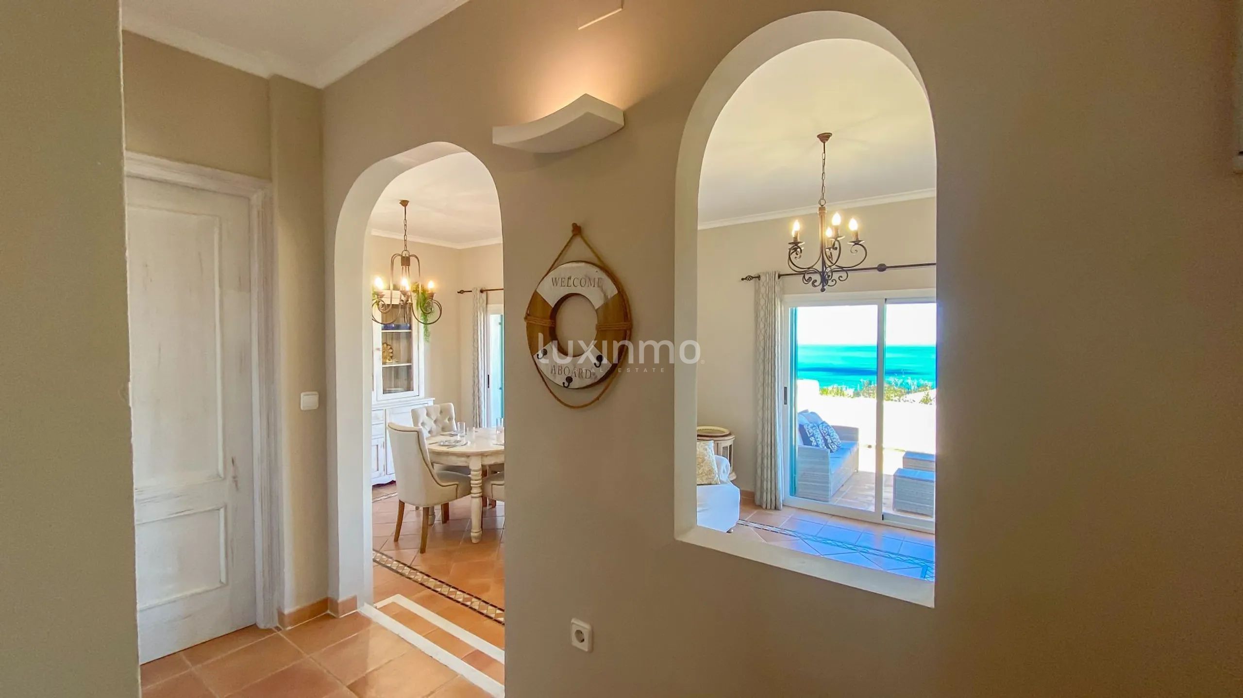 Charmant Mediterraans rijtjeshuis met 3 slaapkamers en uitzicht op zee in Altea Hills — photo 18