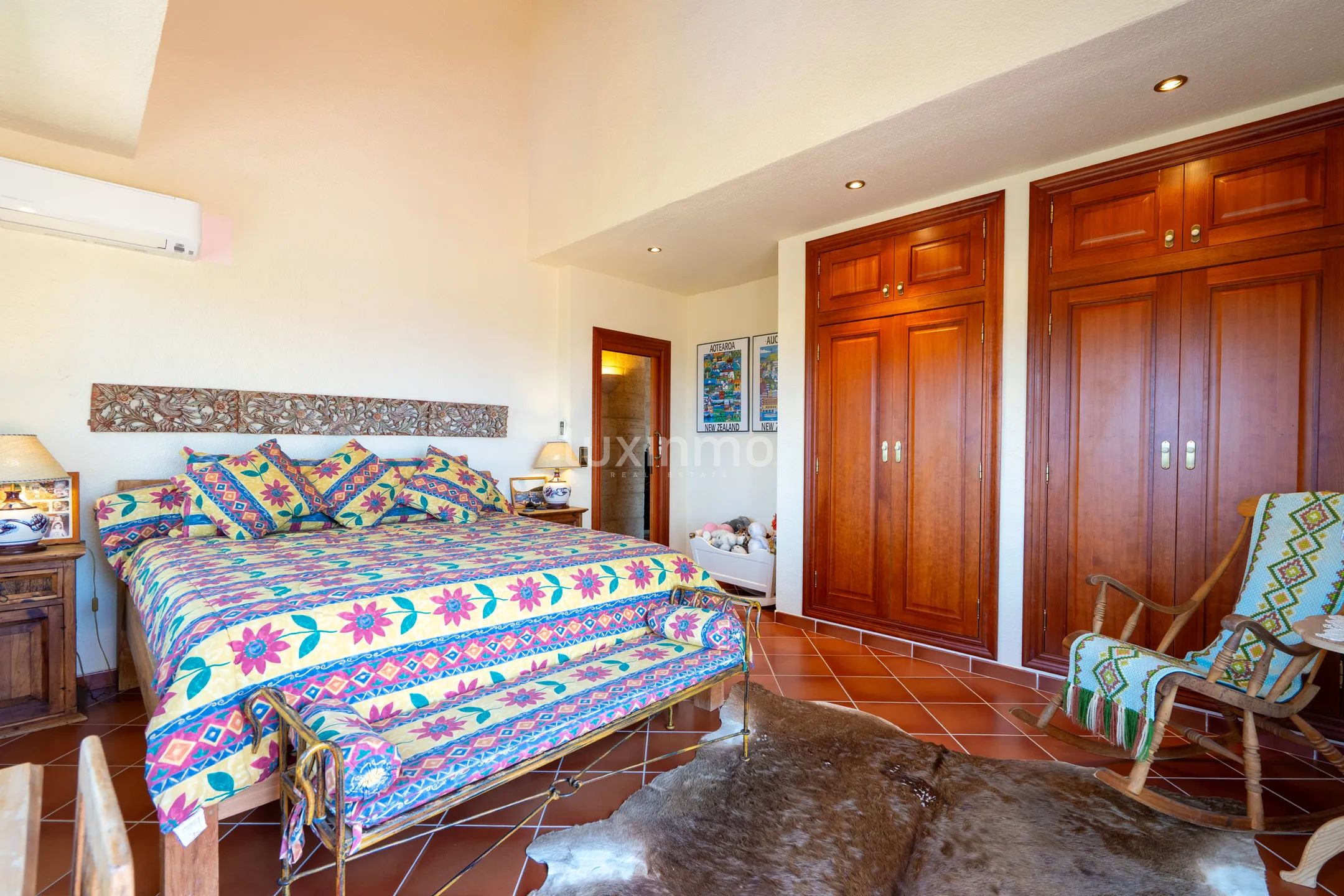 Stunning 4-Bedroom Detached House with Sea & Mountain Views in Benissa Costa — photo 37